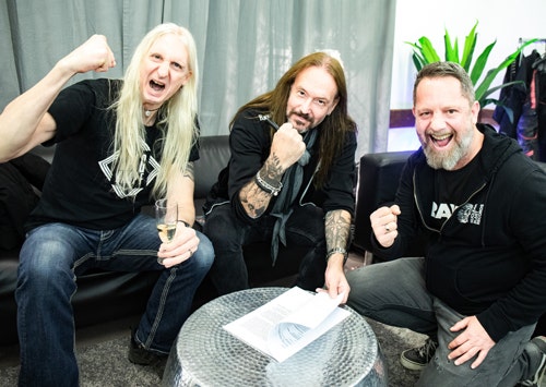 HAMMERFALL - Return to Nuclear Blast Records!