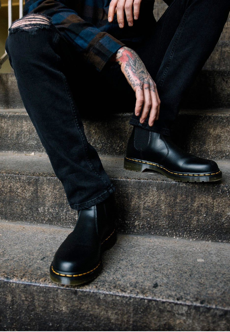 Dr. Martens Vegan 2976 Chelsea Boots Black Felix Rub Off Shoes Nuclear Blast