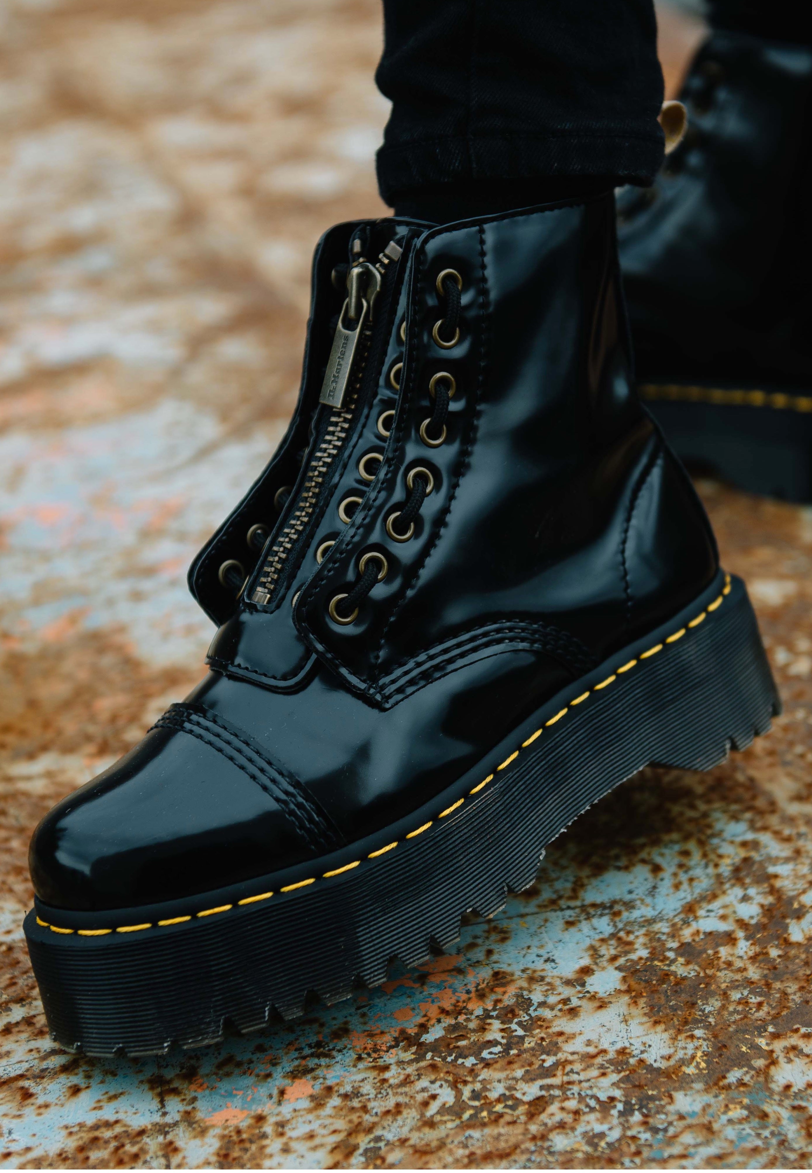 Platform dr orders martens sinclair