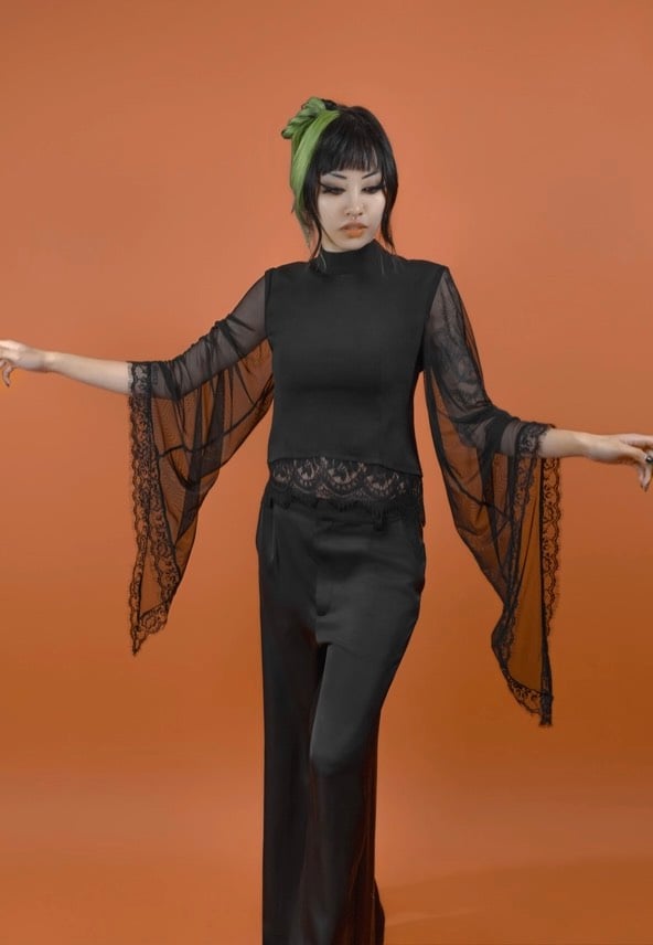 Lively Ghosts - Dauphine Bell Sleeve Black - Top | Women-Image
