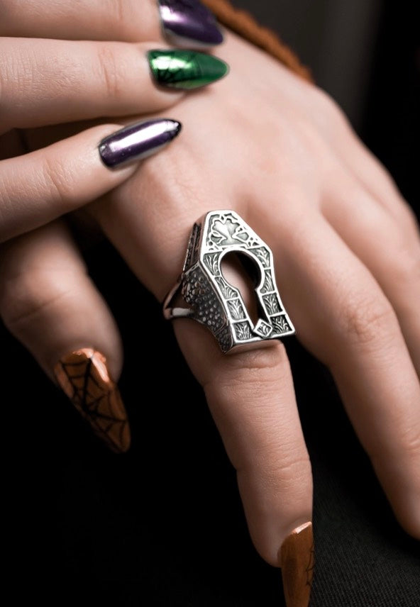 Lively Ghosts - Gravekeeper Silver - Ring | Neutral-Image