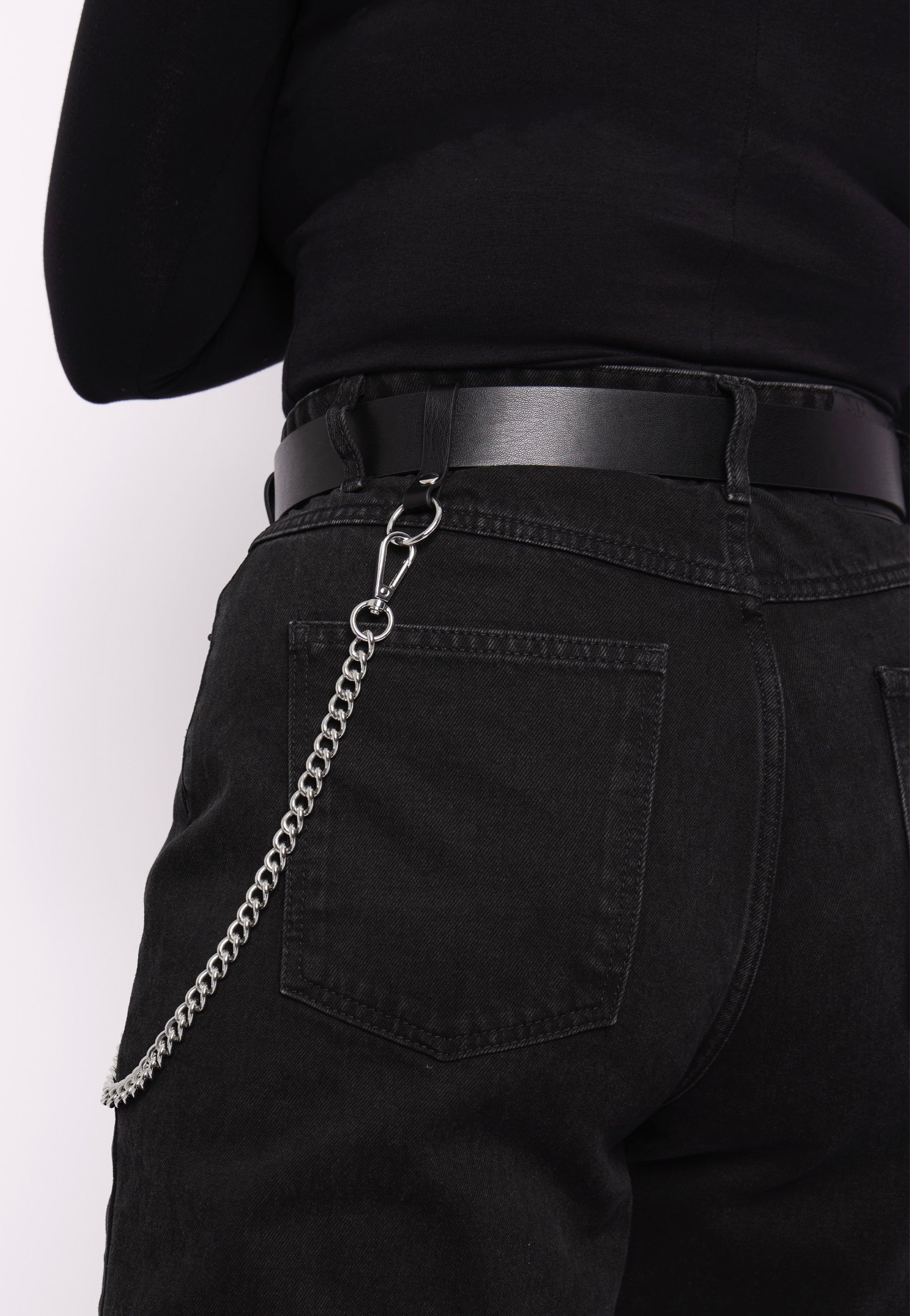 Mary Wyatt - Axis Appleskin Vegan Leather Chain Black - Belt | Neutral-Image