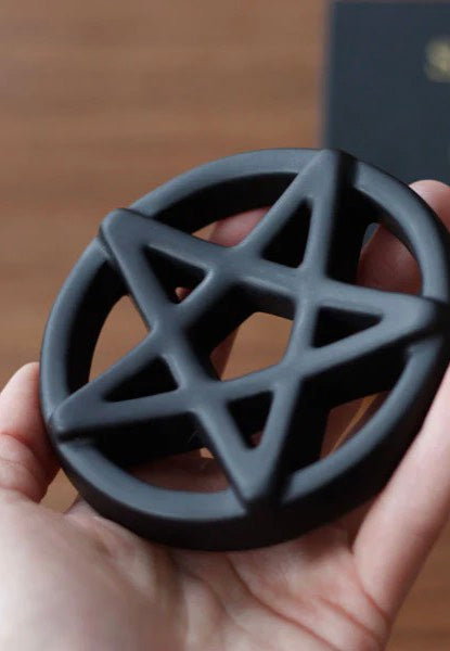 Kaamos Co. - Spatanic Pentagram - Soap Dish | Neutral-Image