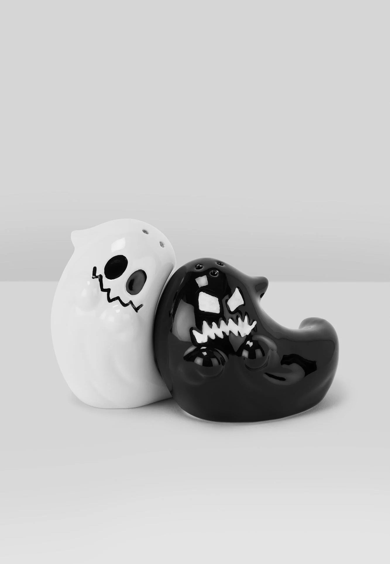 Killstar - BOO EEK Black/White - Salt and Pepper Shakers | Neutral-Image