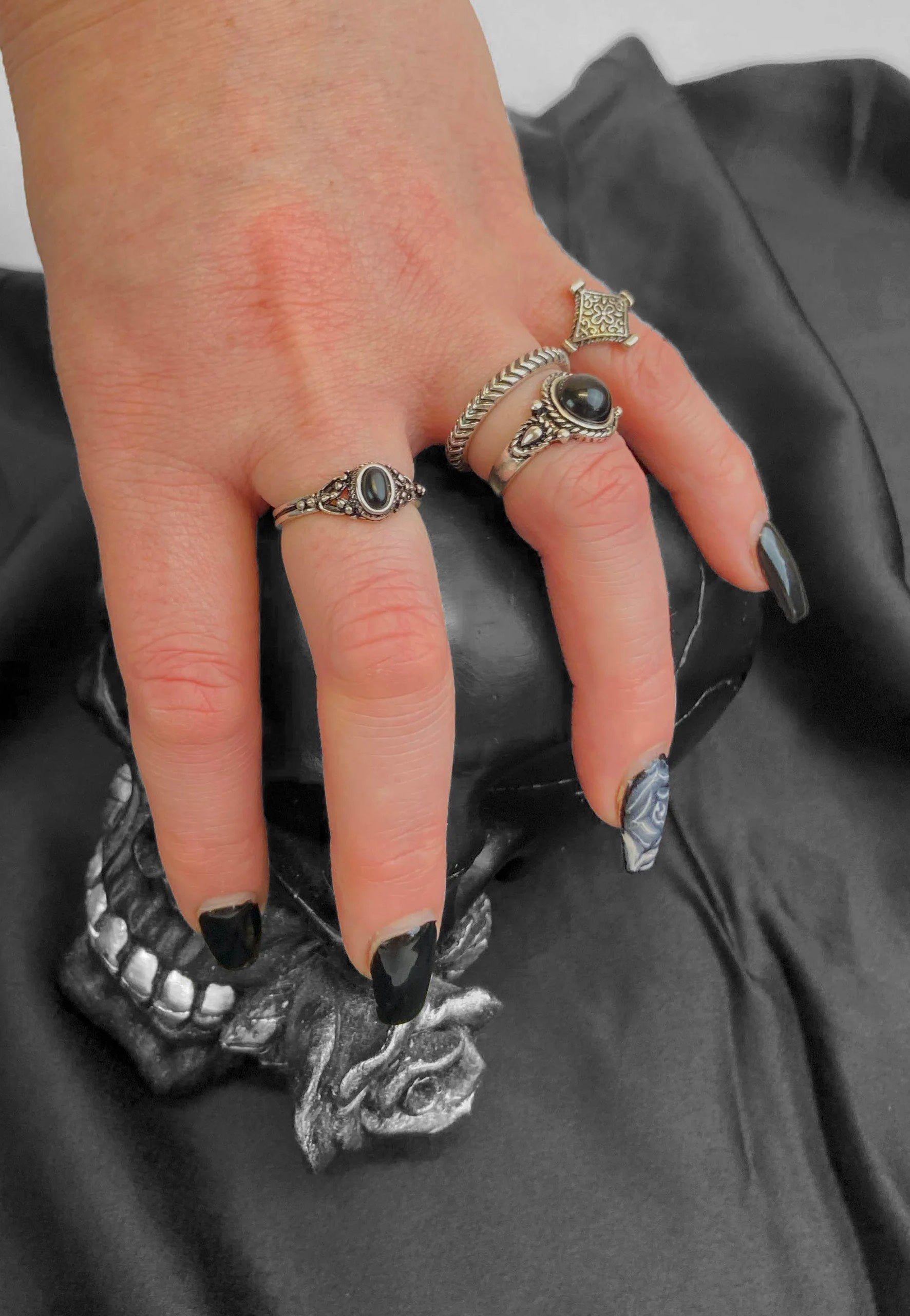 Pamela Mann - Dark Romance Pack Set Of 4 - Ring | Neutral-Image