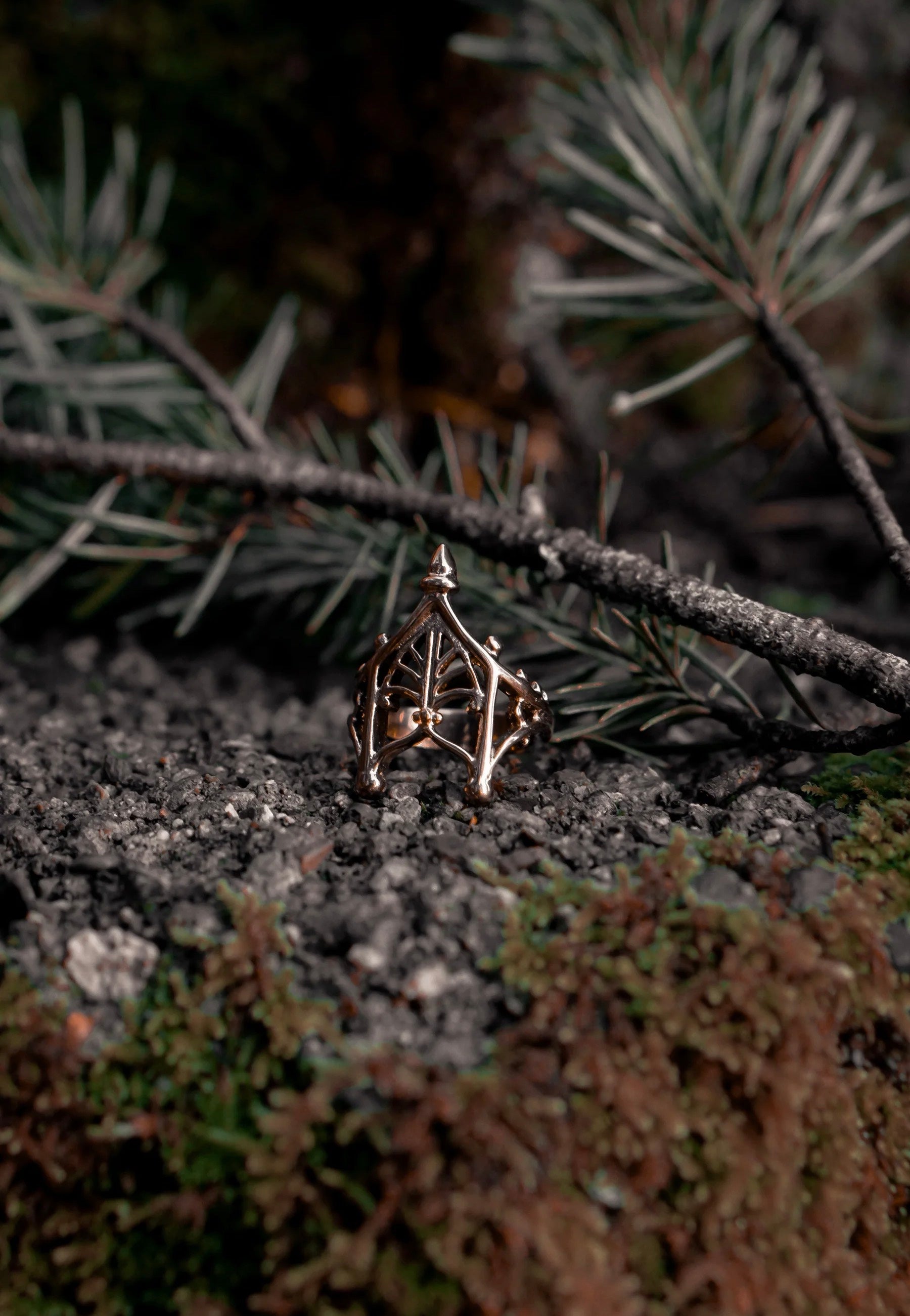 Lively Ghosts - Sacred Arches - Ring | Neutral-Image