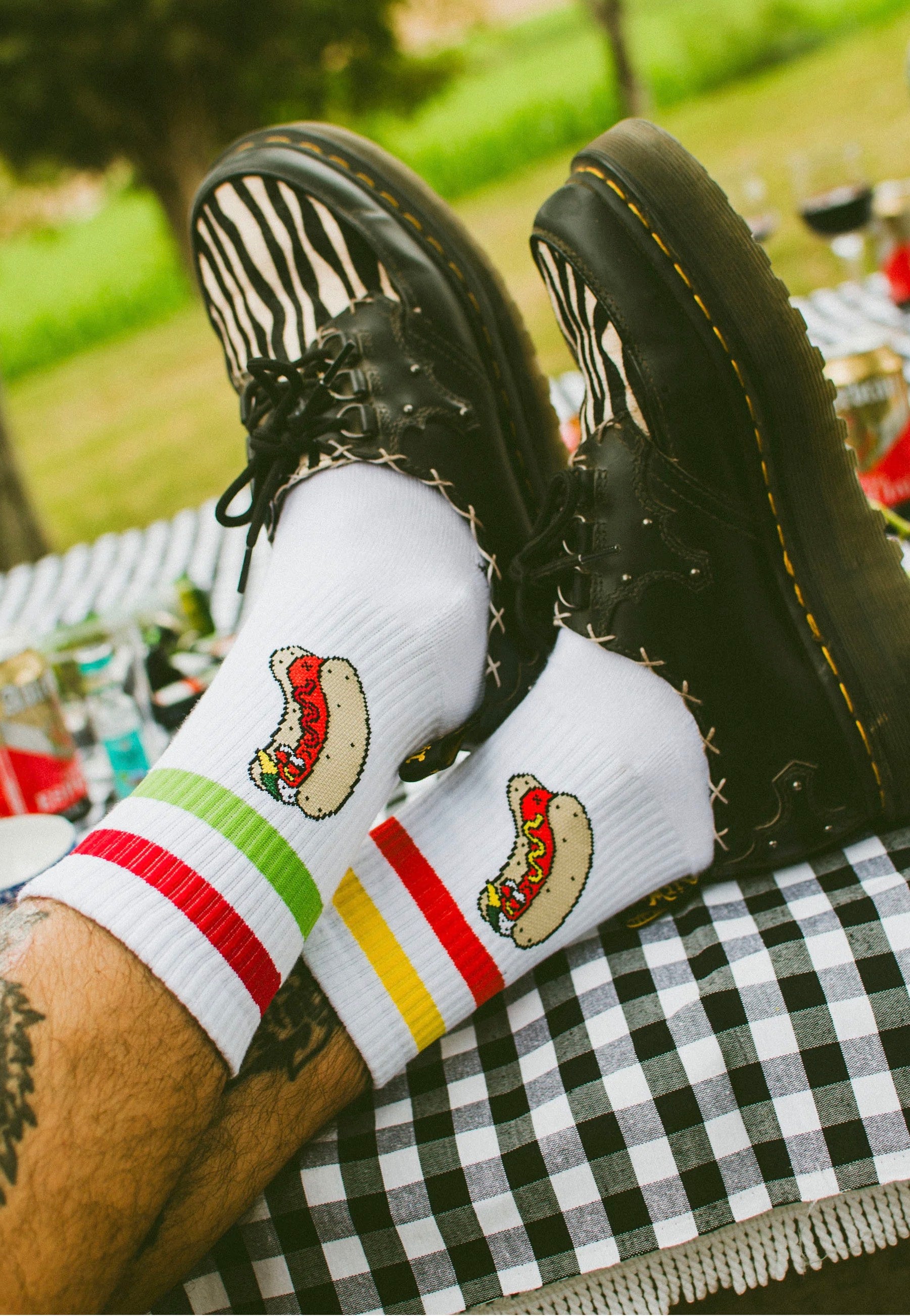 American Socks - Hot Dog Mid High White - Socks | Neutral-Image