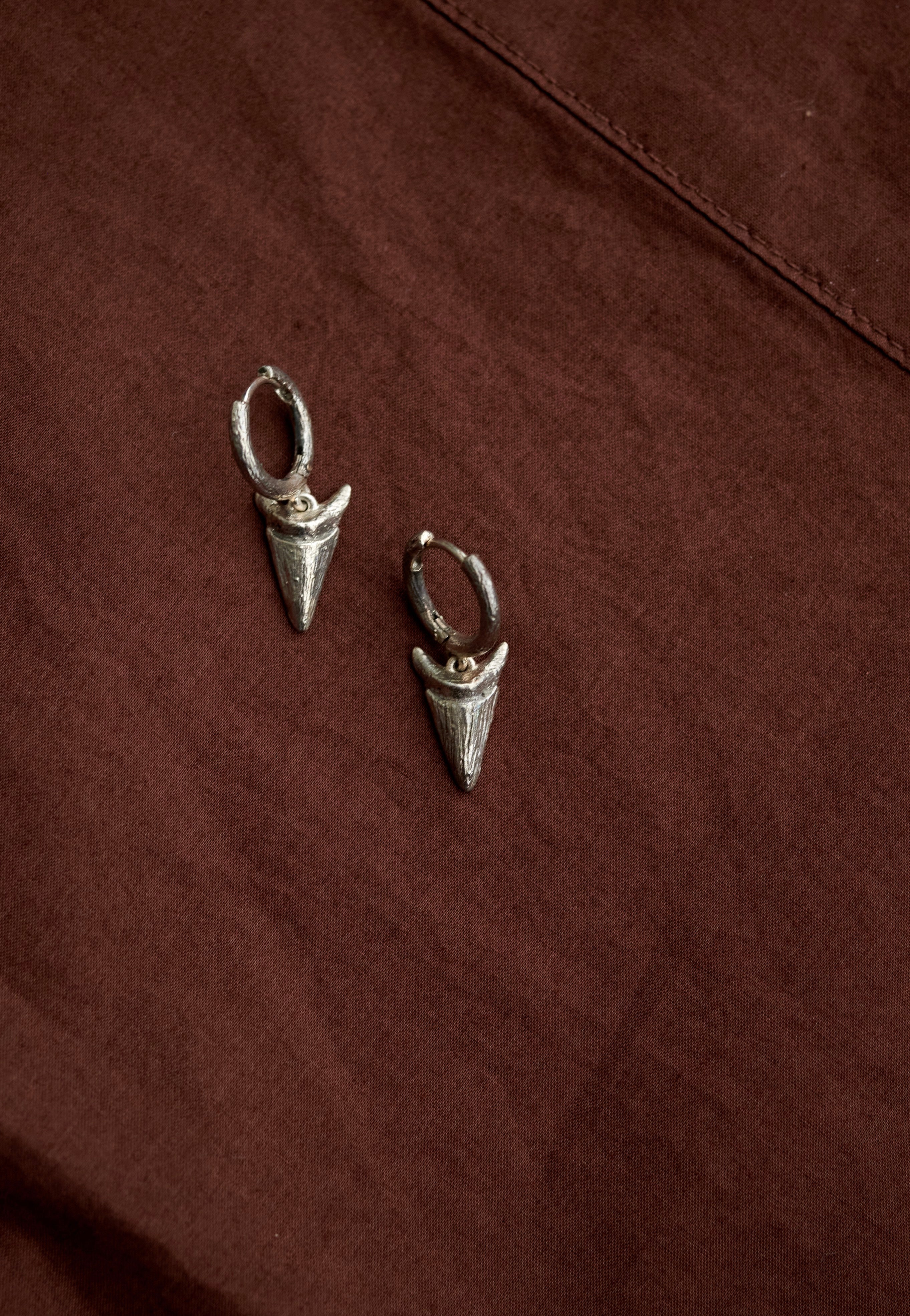 Ask & Embla - Carnivore Silver - Earrings | Neutral-Image