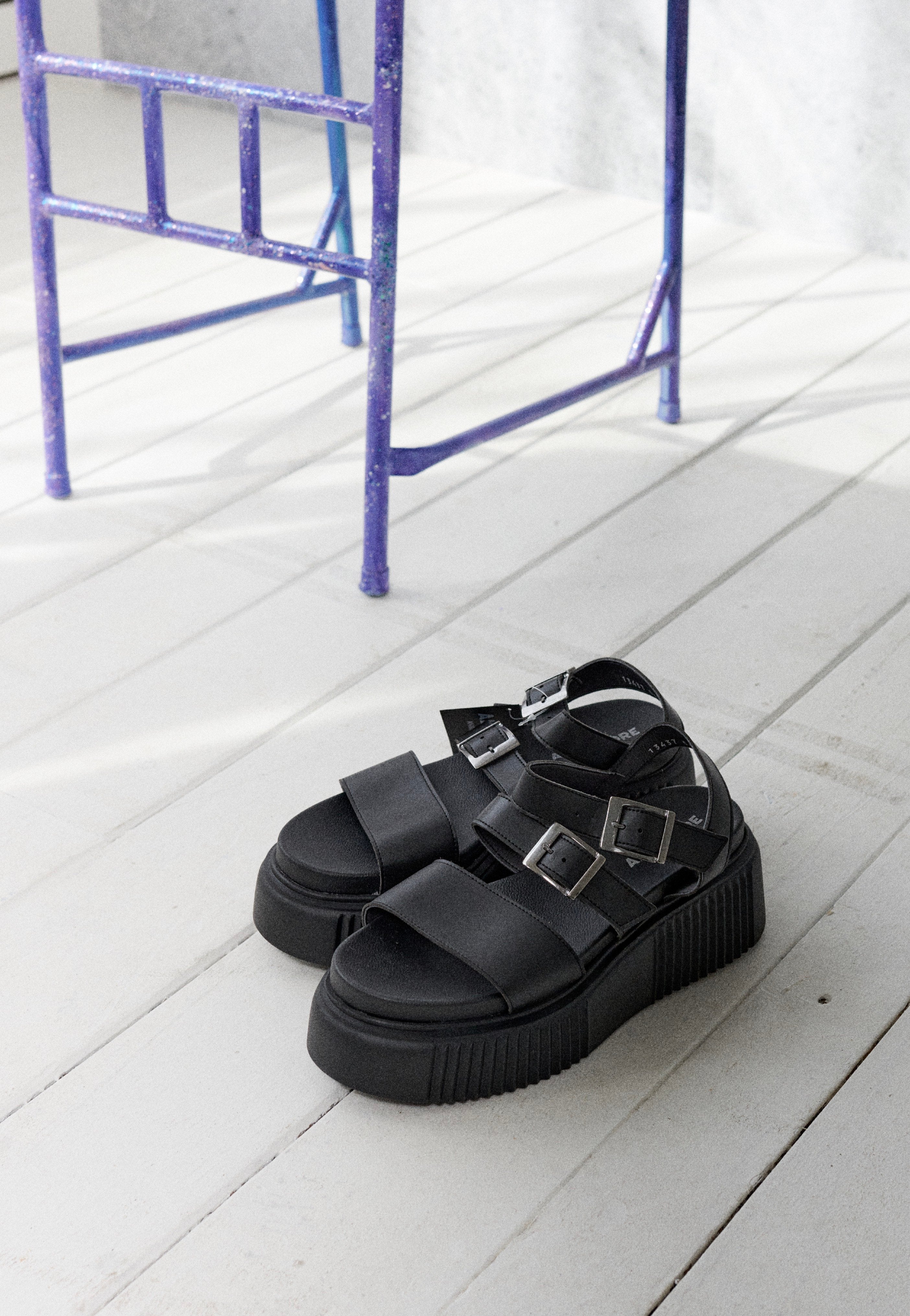 Altercore - Driada Vegan Black - Girl Sandals | Women-Image