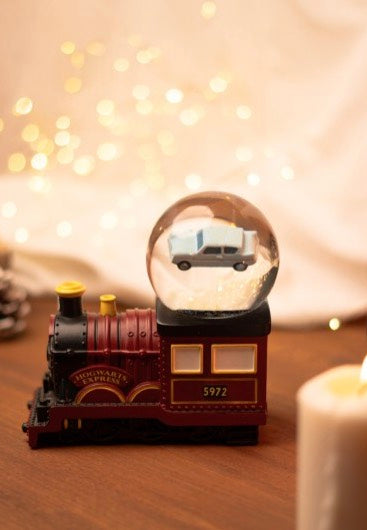 Harry Potter - Hogwarts Express Flying Ford Anglia - Snow Globe | Neutral-Image