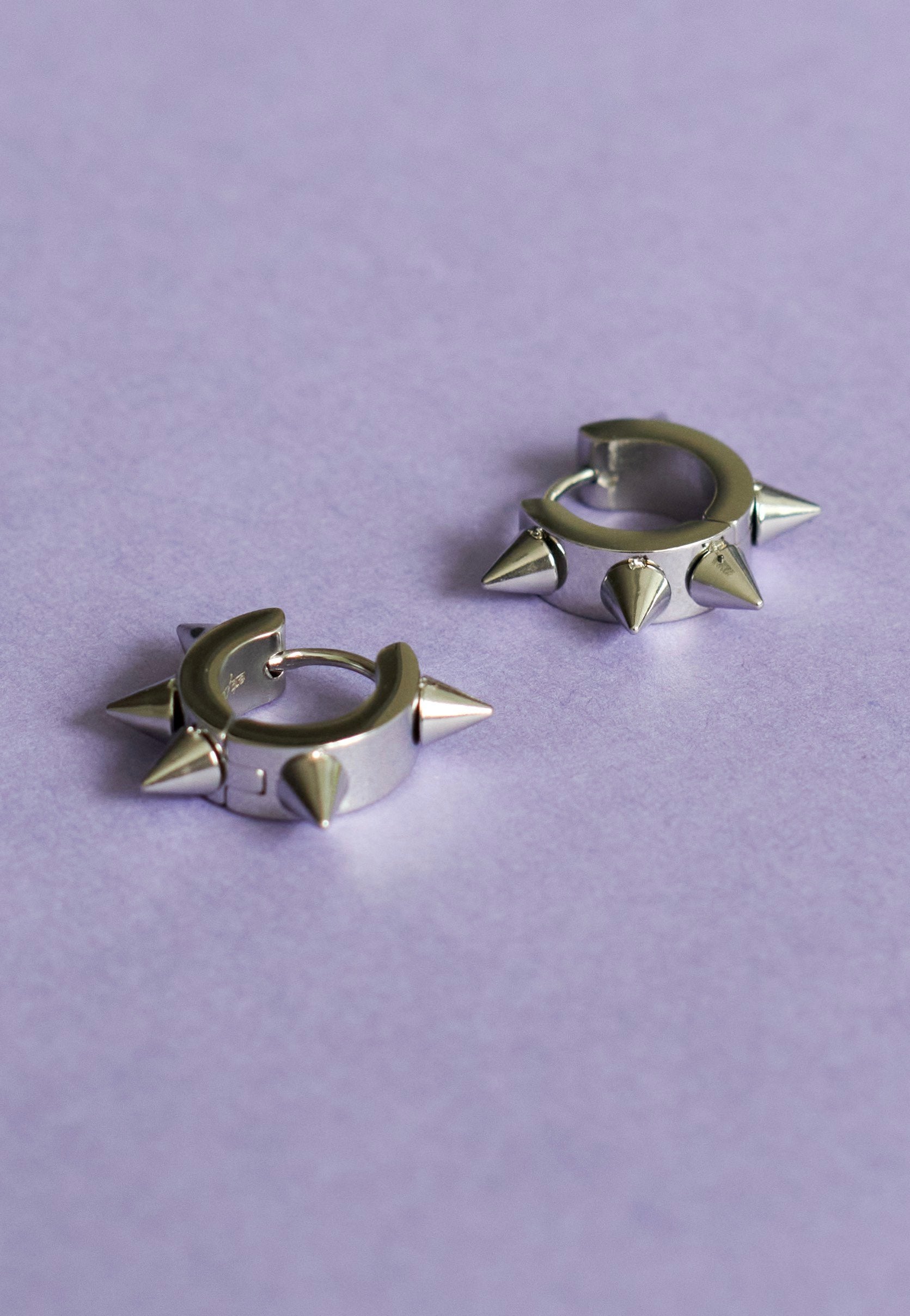 etNox - Spikes Silver - Earrings | Neutral-Image