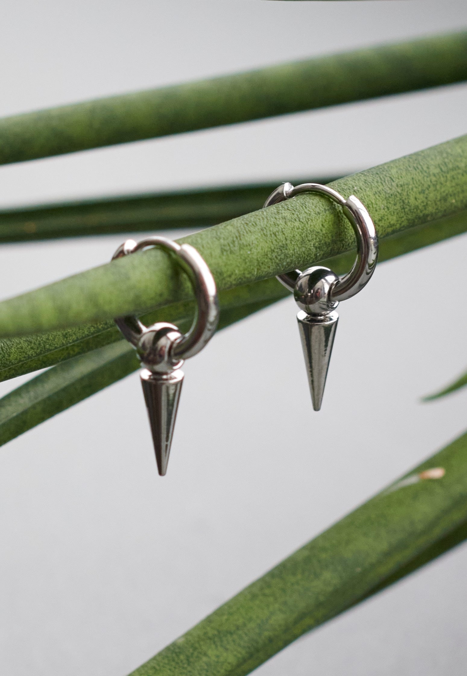 Wildcat - Little Long Spike Silver - Earrings | Neutral-Image