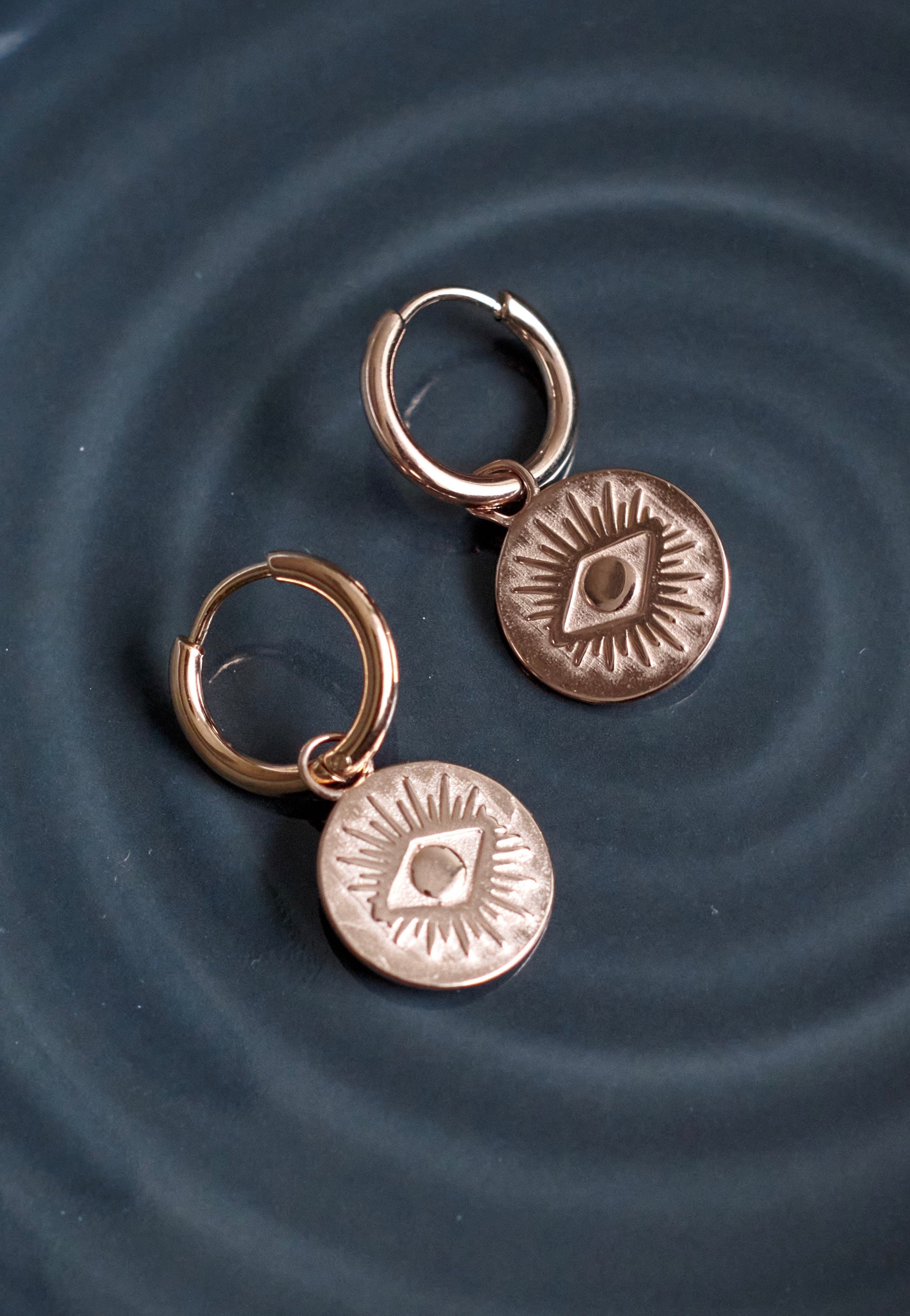 Wildcat - Little Luminous Eye Rosegold - Earrings | Neutral-Image