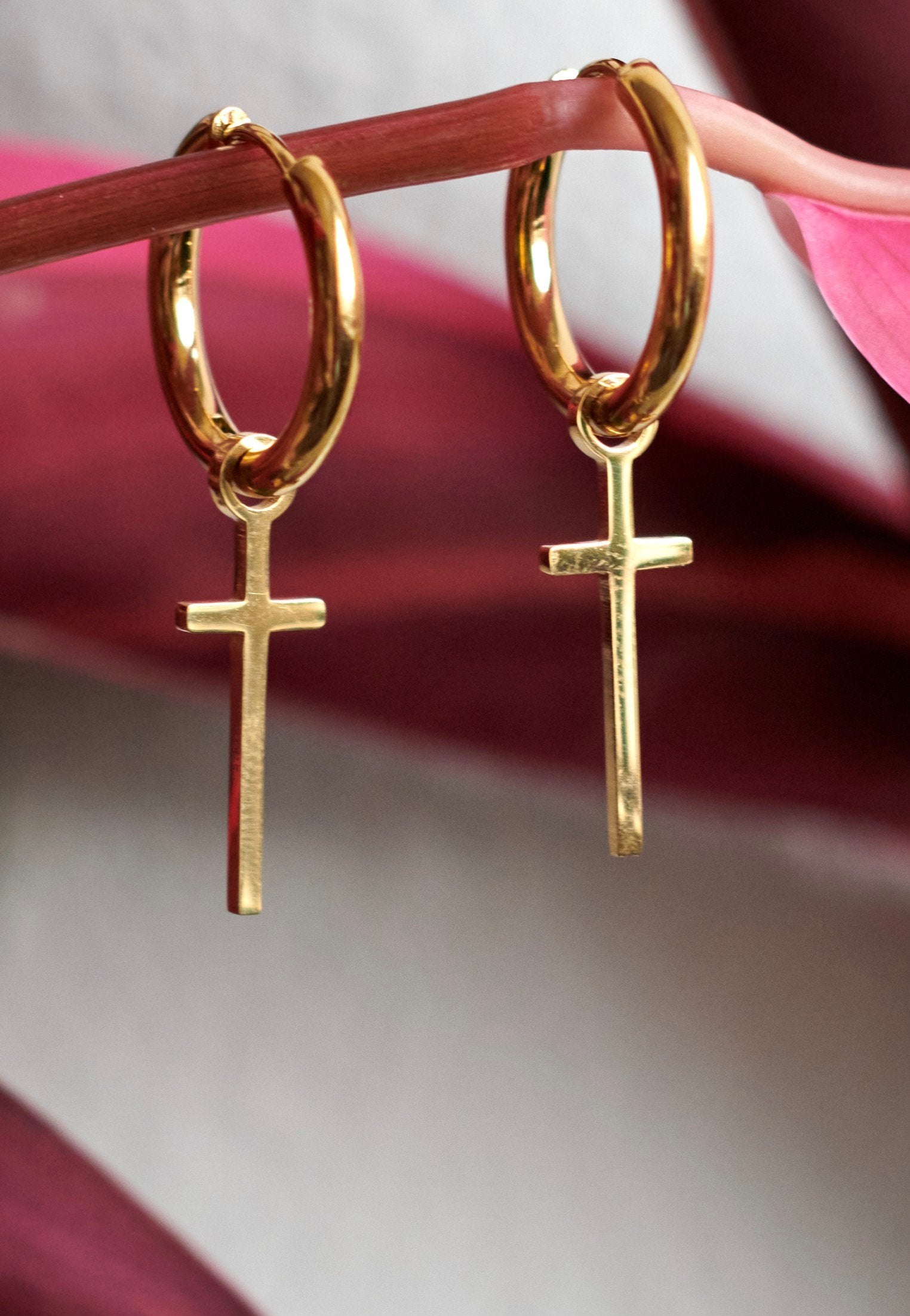 Wildcat - Little Cross Gold - Earrings | Neutral-Image