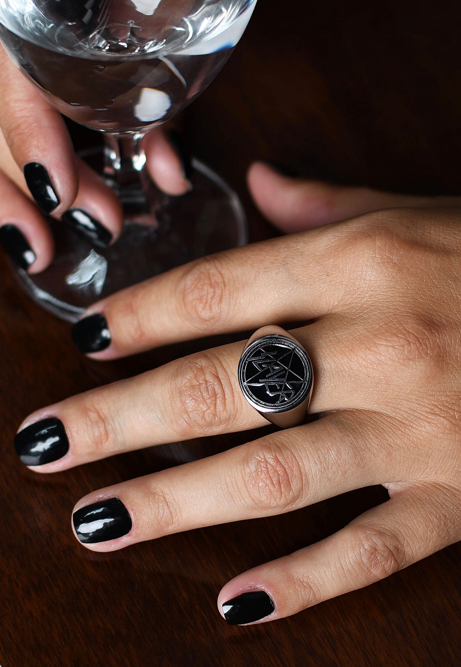 Wildcat x Slayer - Enamel Signet - Ring | Neutral-Image