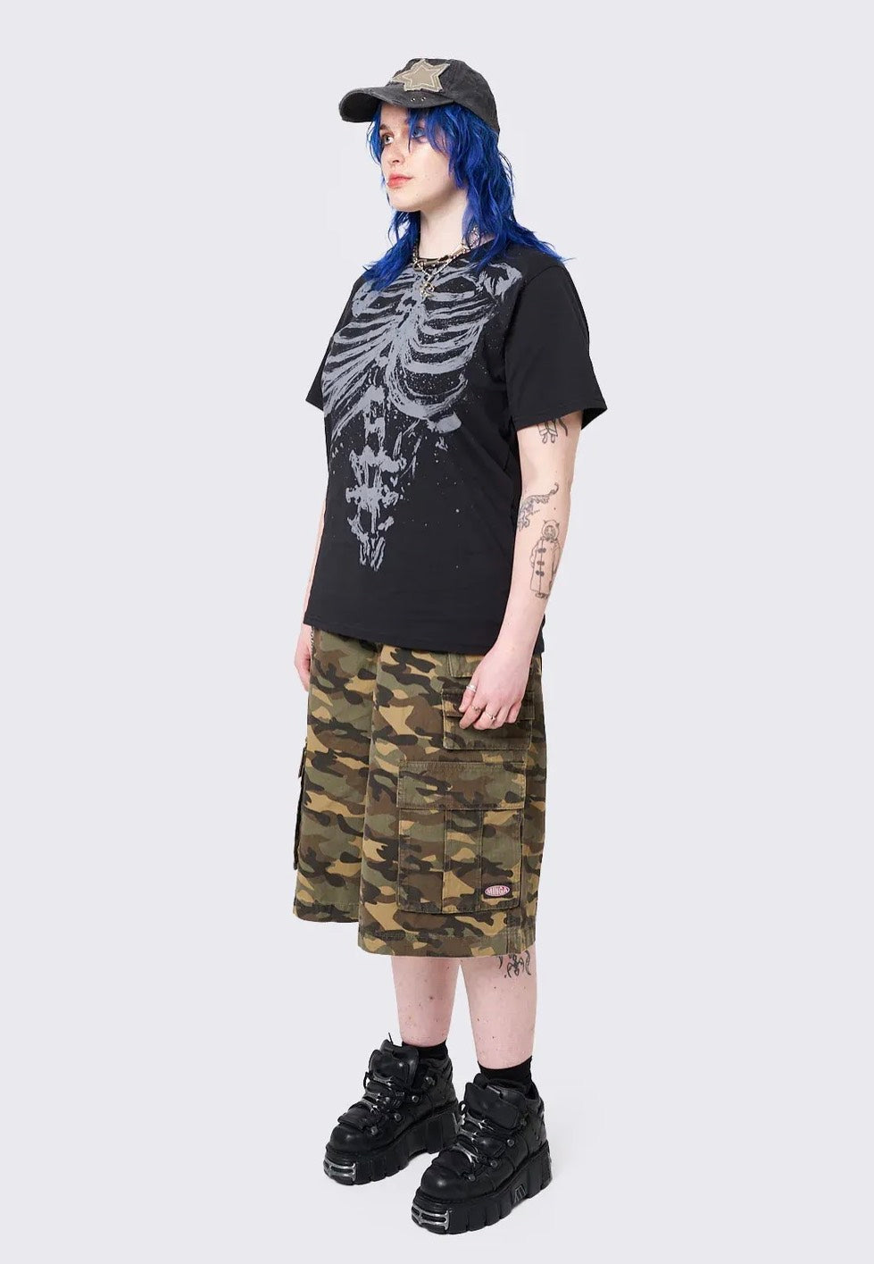 Minga London - Shadowed Bones Black Graphic - T-Shirt | Women-Image