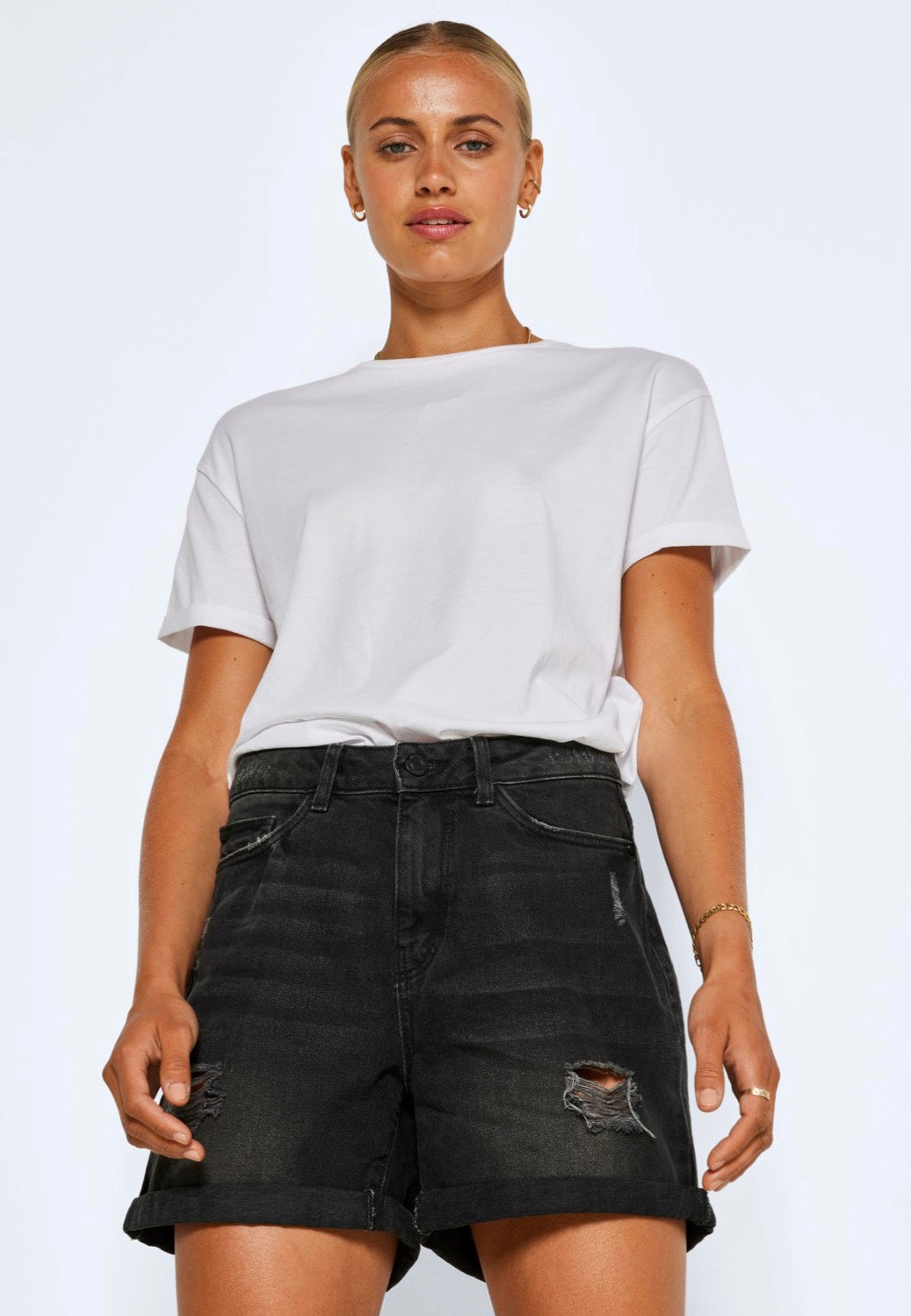 Noisy May - Smiley Black Denim - Shorts | Women-Image