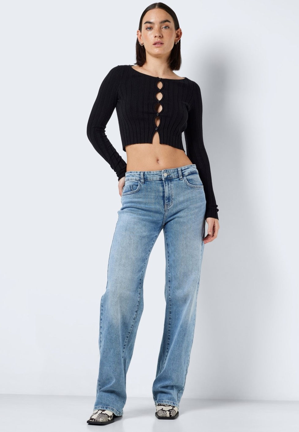 Noisy May - Frey Boatneck Cut Out Black - Cardigan | Women-Image