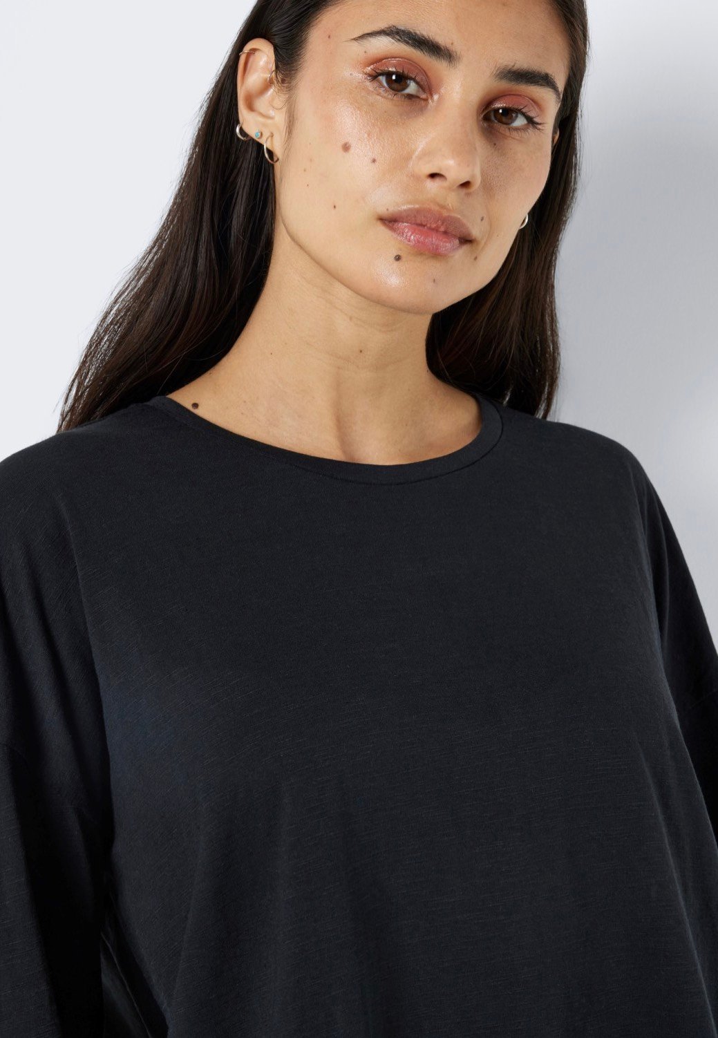 Noisy May - Mathilde O Neck High/Low Top Black - Longsleeve | Women-Image