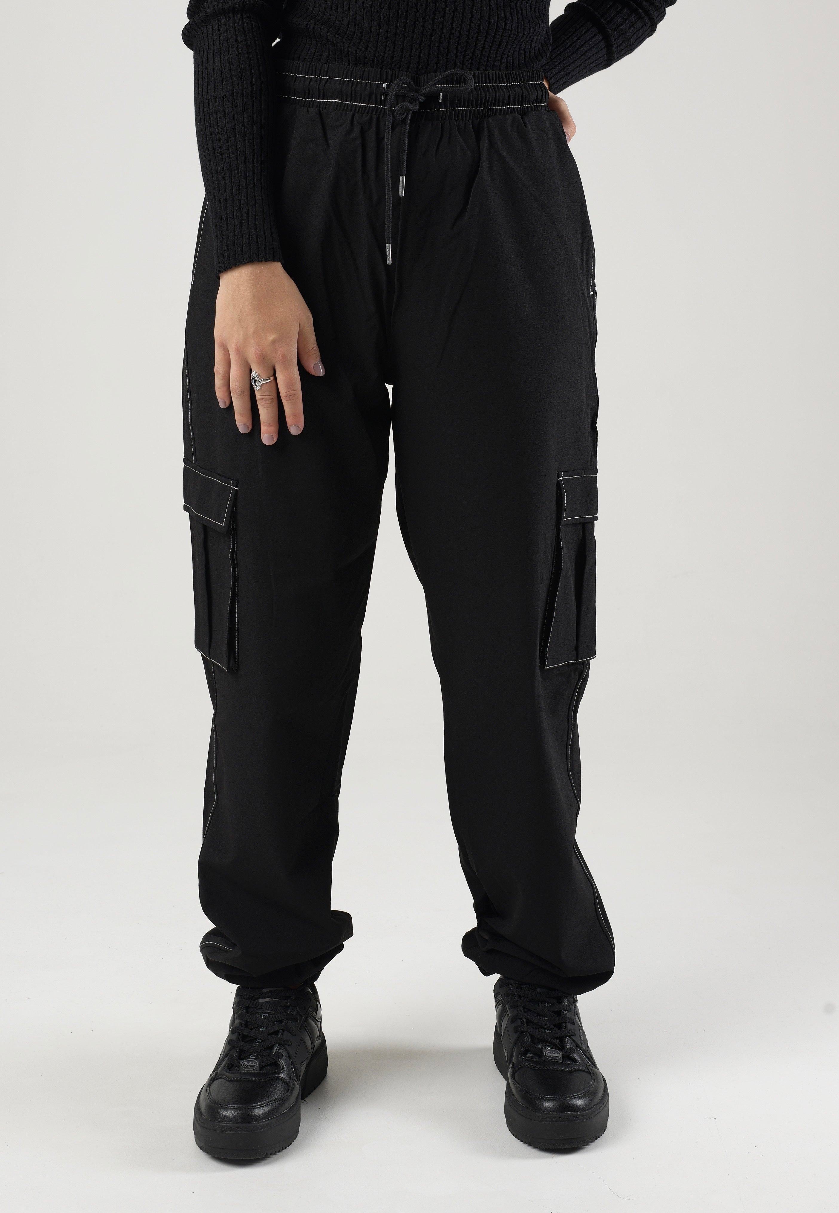 Noisy May - Kirby Zipper Cargo Black Zipper - Pants | Women-Image