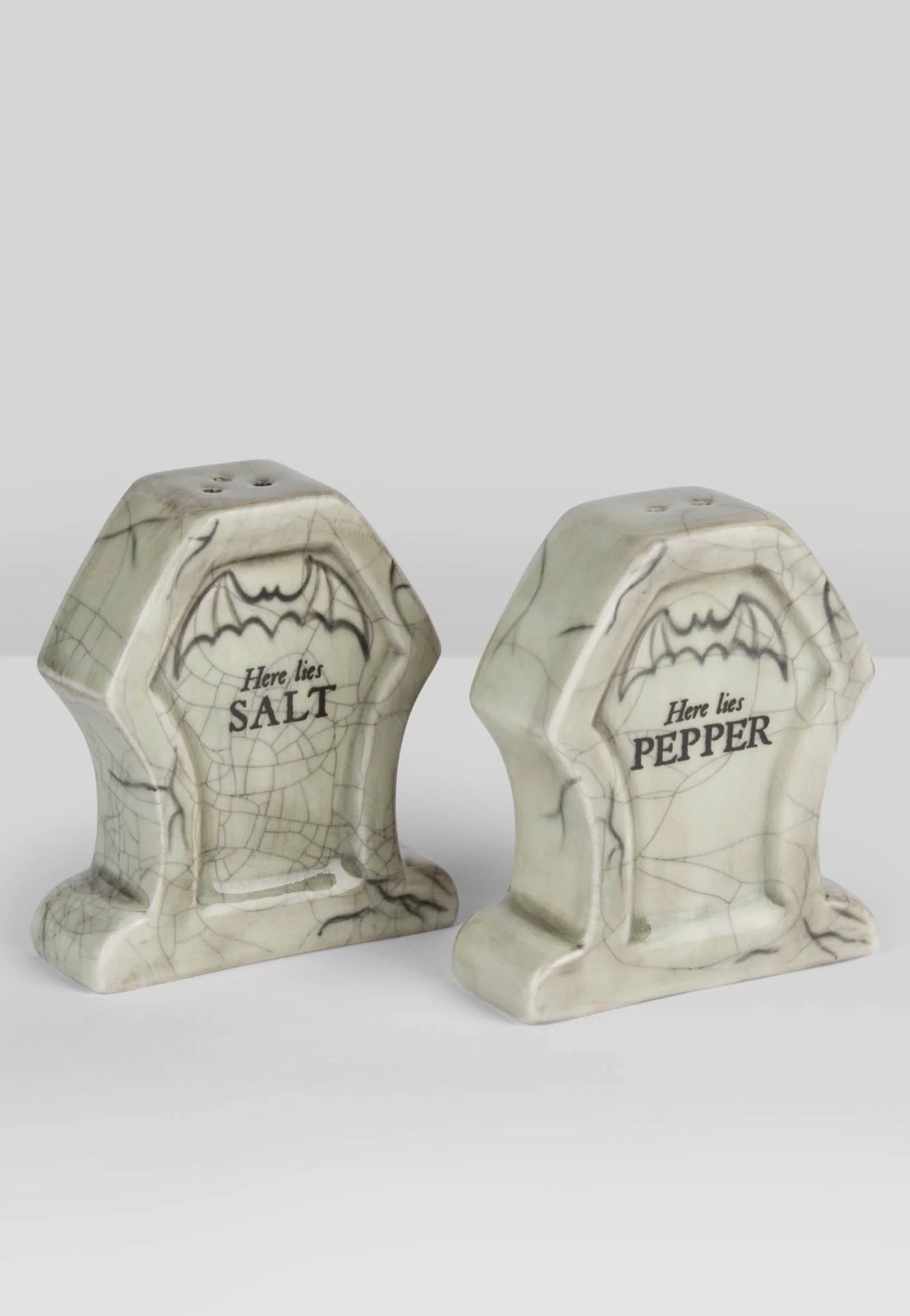 Killstar - RIP - Salt & Pepper Shakers | Neutral-Image