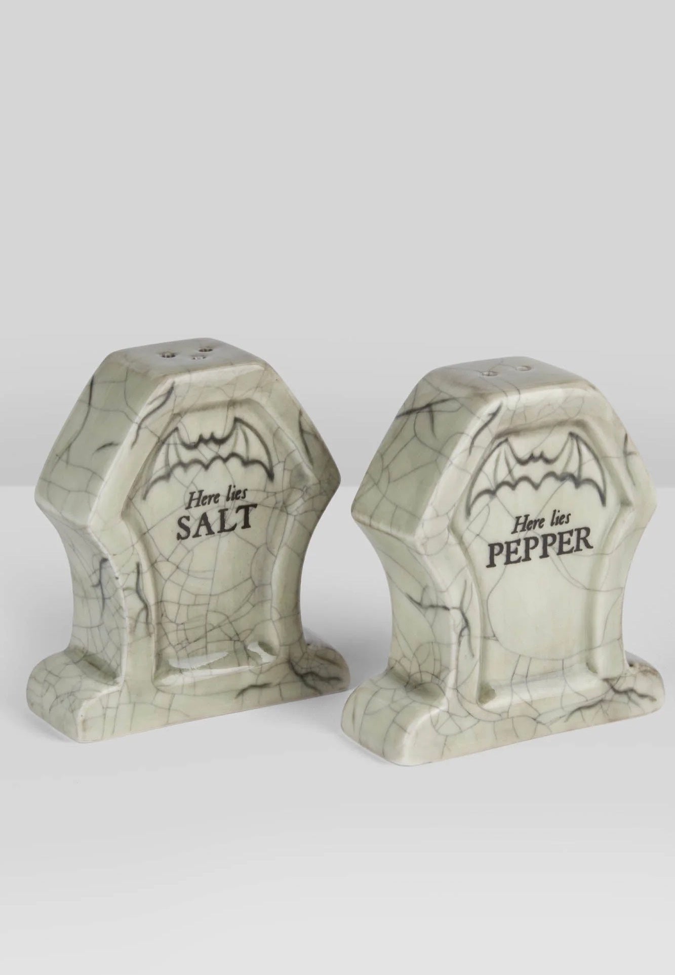 Killstar - RIP - Salt & Pepper Shakers | Neutral-Image