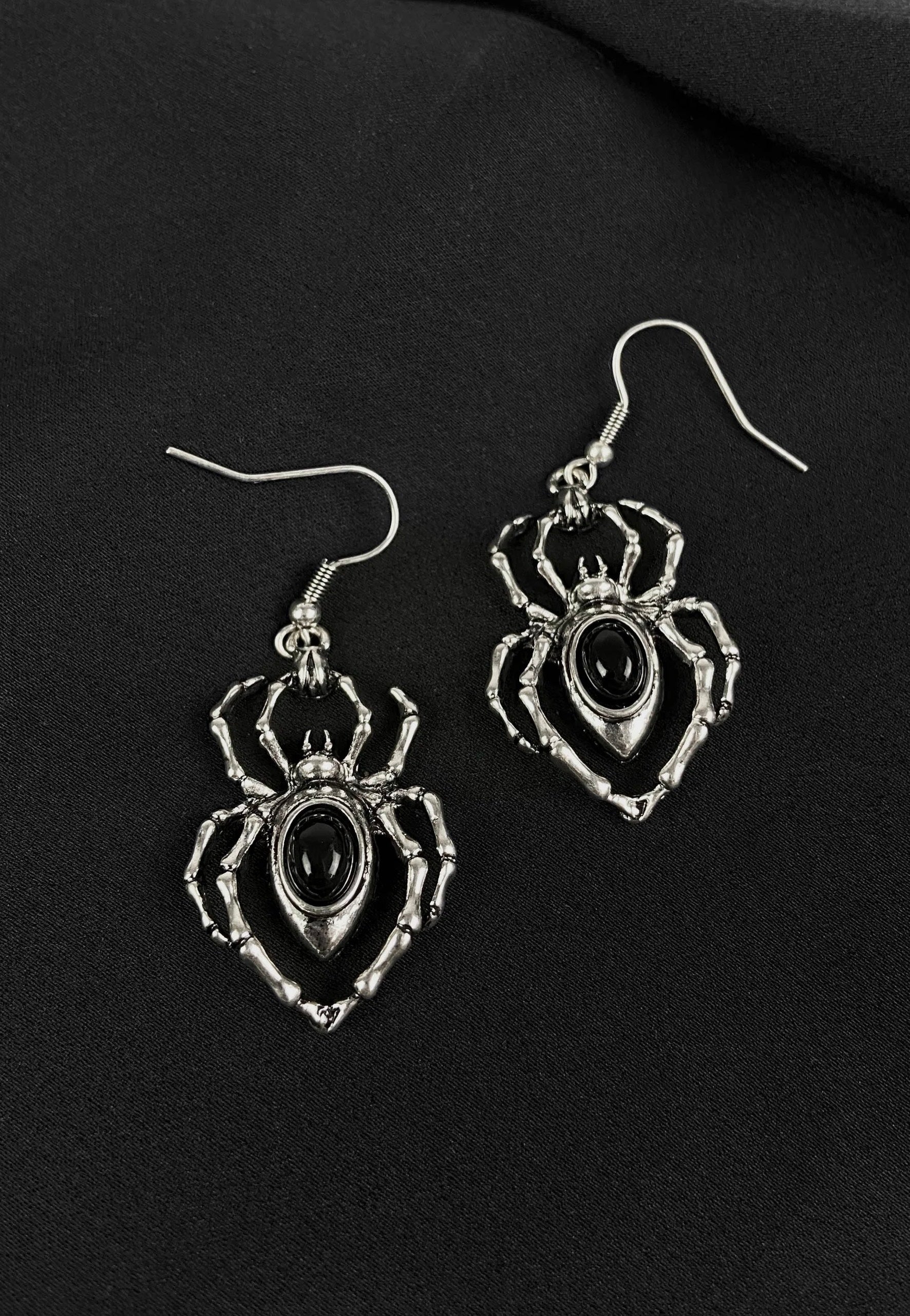 Pamela Mann - Spider Drop - Earrings | Neutral-Image