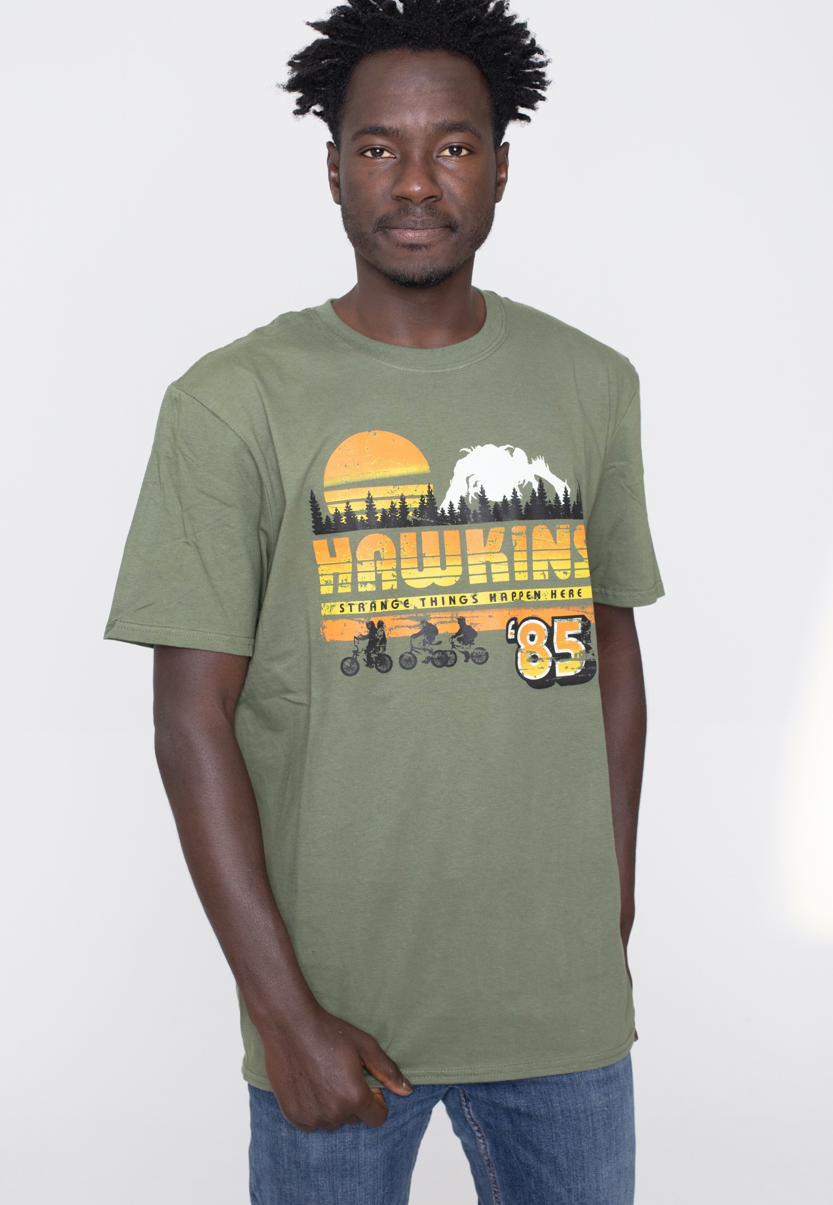 Stranger Things - Hawkins '85 Vintage Olive - T-Shirt | Men-Image