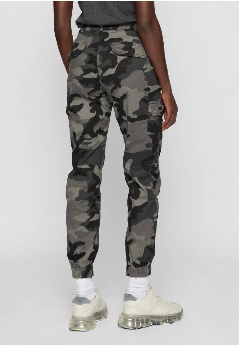 Urban Classics - Ladies High Waist Darkcamo/Black - Pants | Women-Image