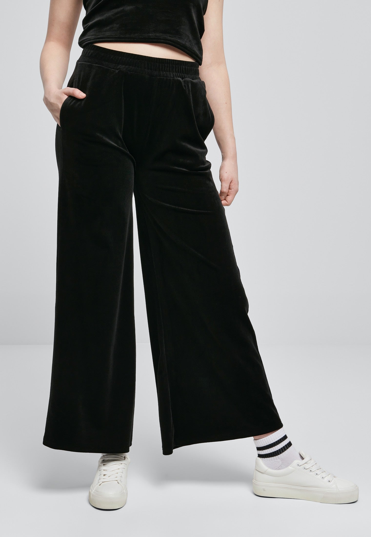 Urban Classics - Ladies High Waist Straight Velvet Black - Sweat Pants | Women-Image