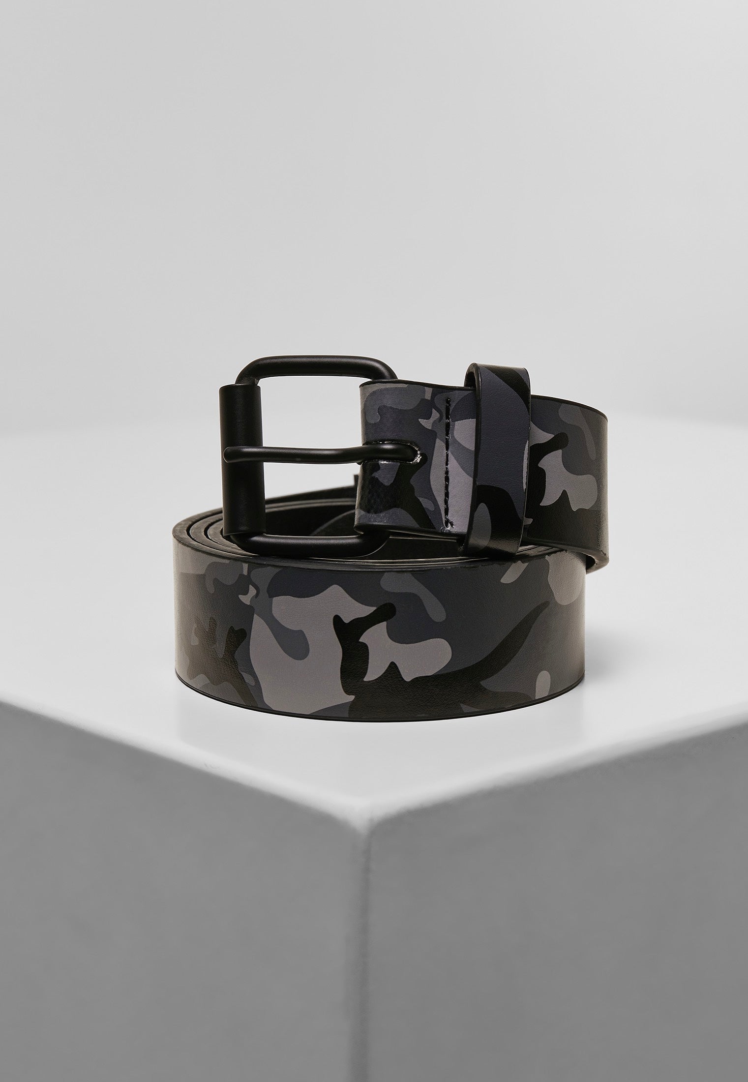 Urban Classics - Synthetic Leather Darkcamo - Belt | Neutral-Image