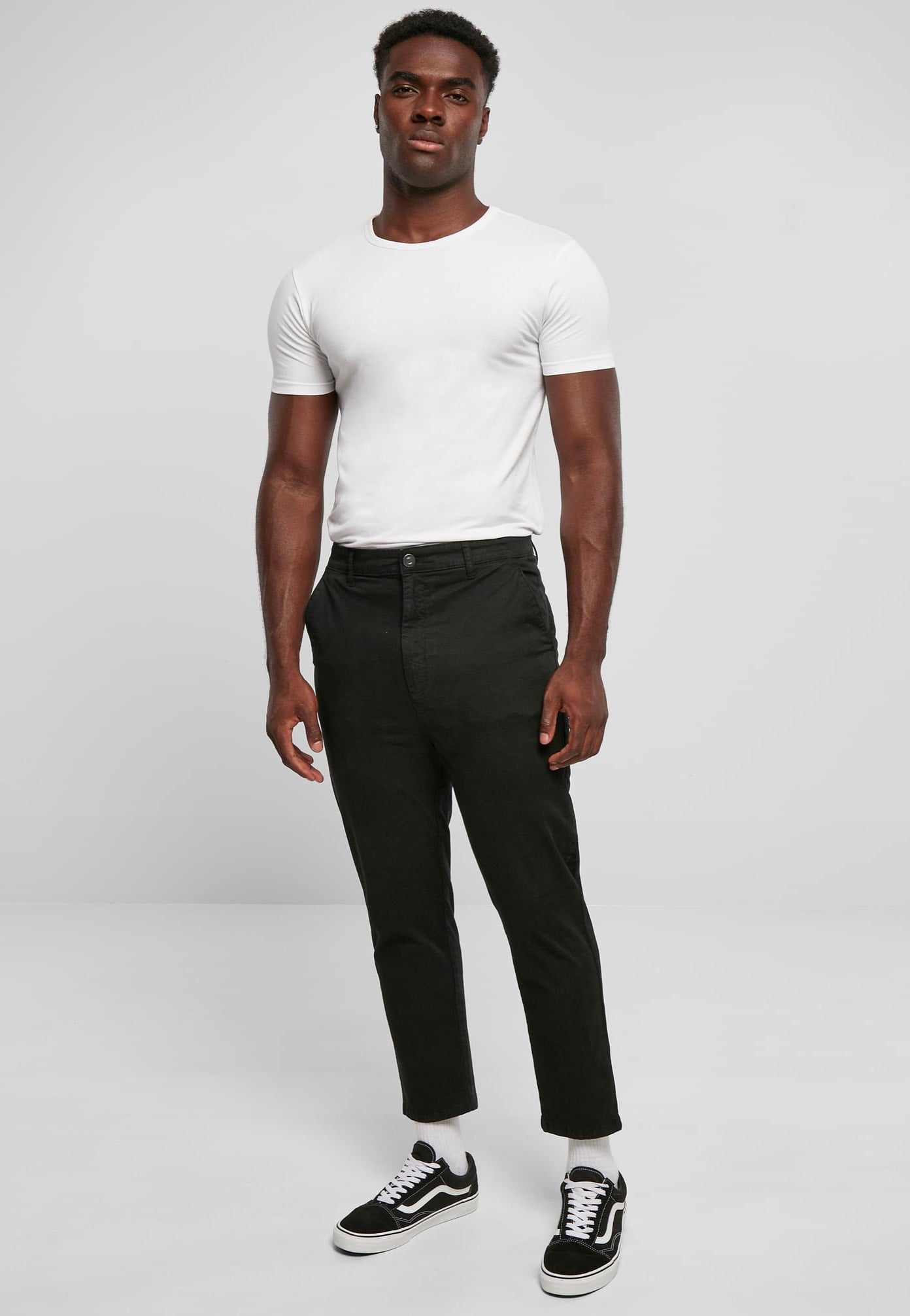 Urban Classics - Cropped Chino Black - Pants | Men-Image