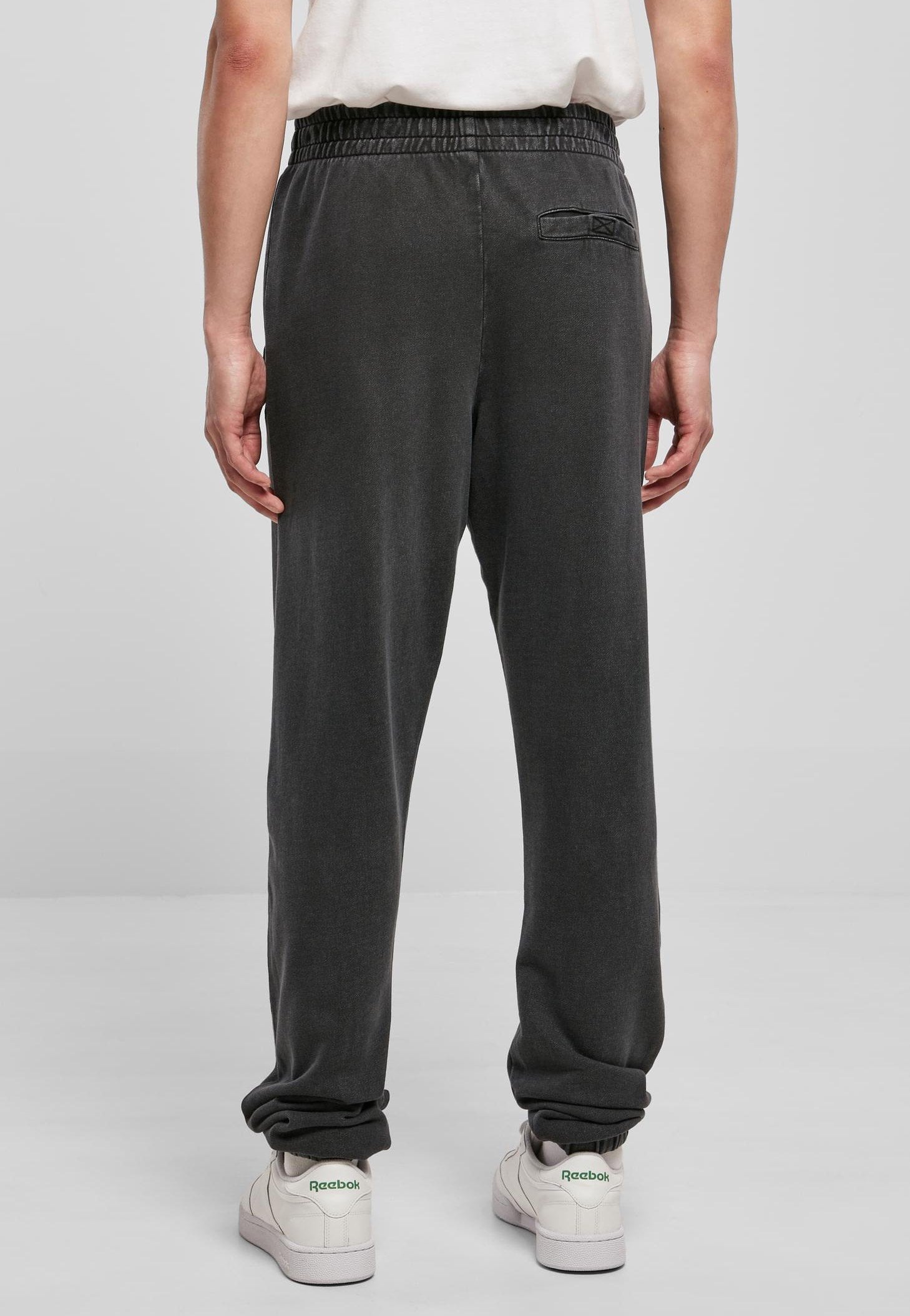 Urban Classics - Small Embroidery Black - Sweat Pants | Men-Image