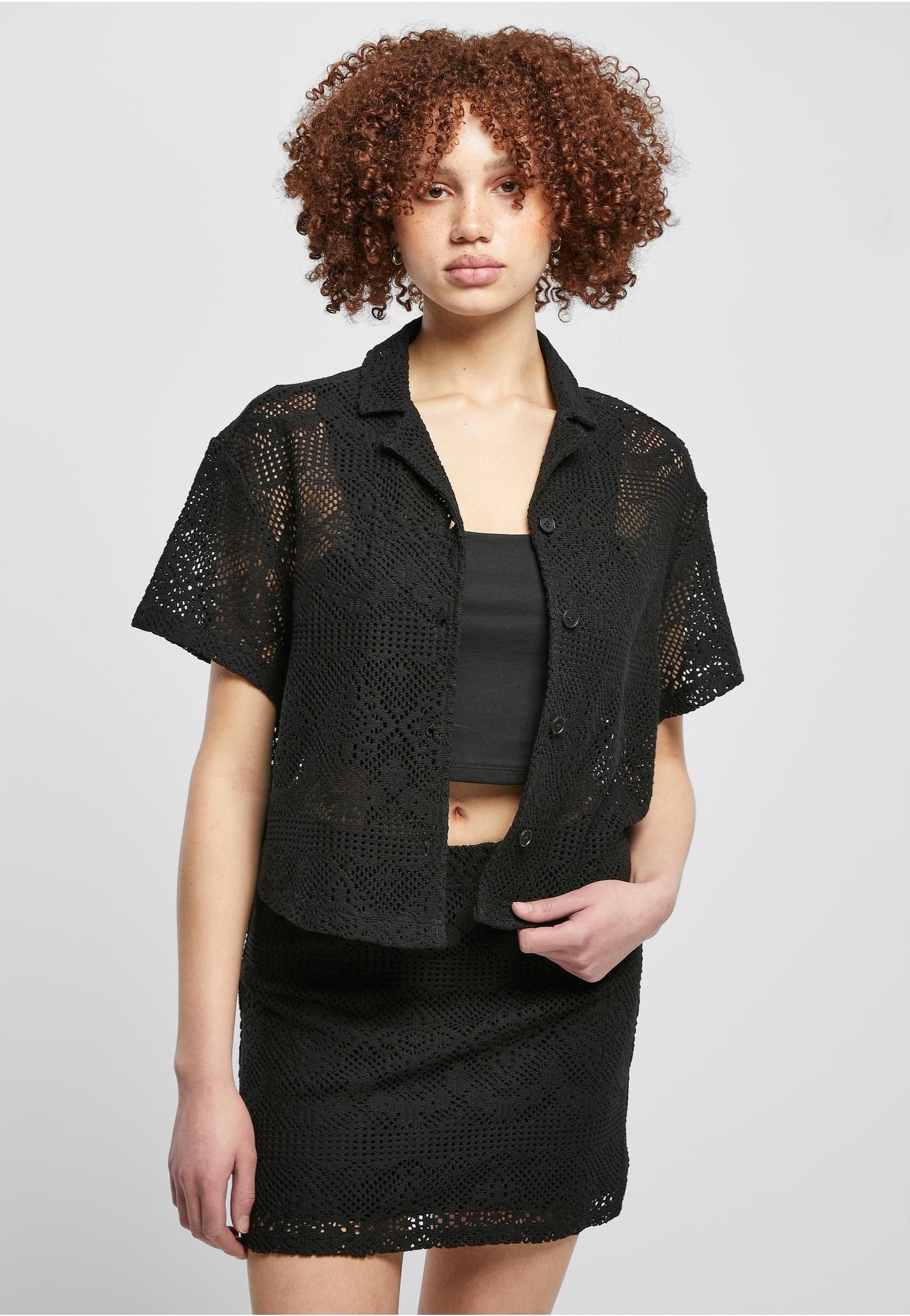 Urban Classics - Ladies Crochet Lace Resort Black - Shirt | Women-Image