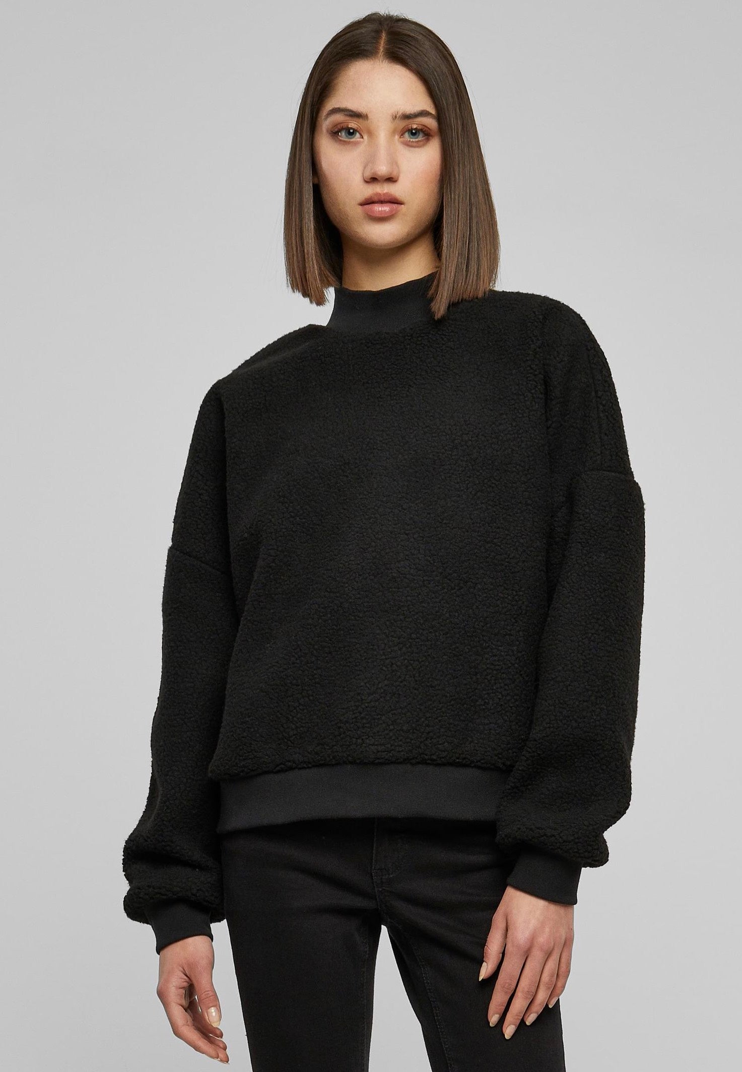 Urban Classics - Sherpa Crewneck Black - Pullover | Women-Image