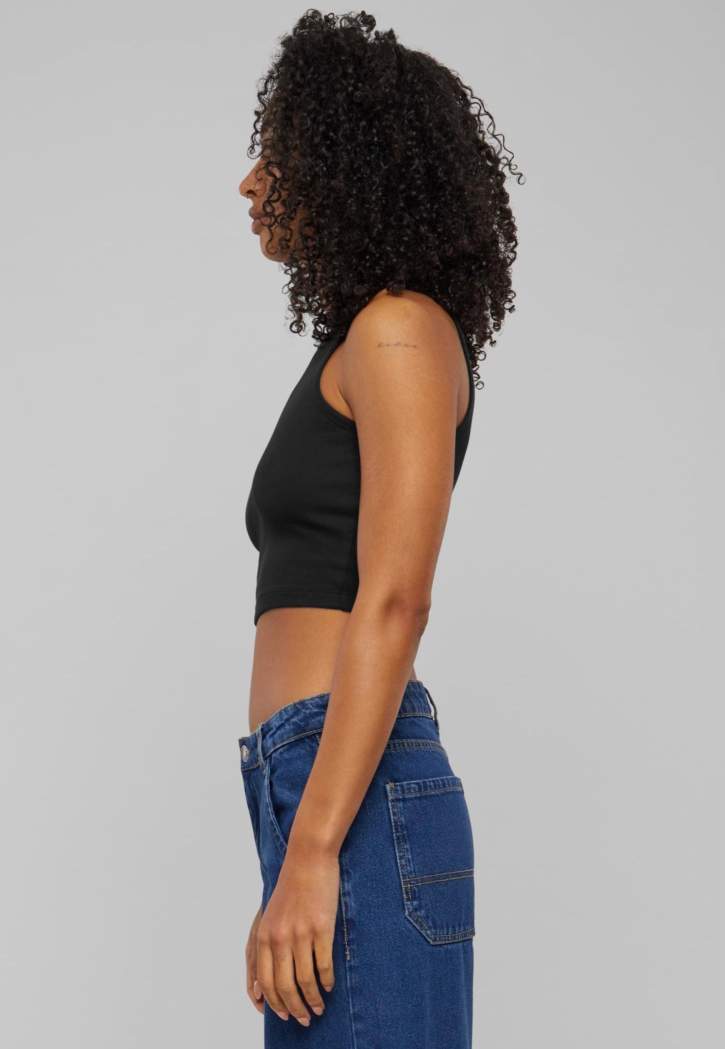 Urban Classics - Ladies Organic Cropped Rib Black - Top | Women-Image