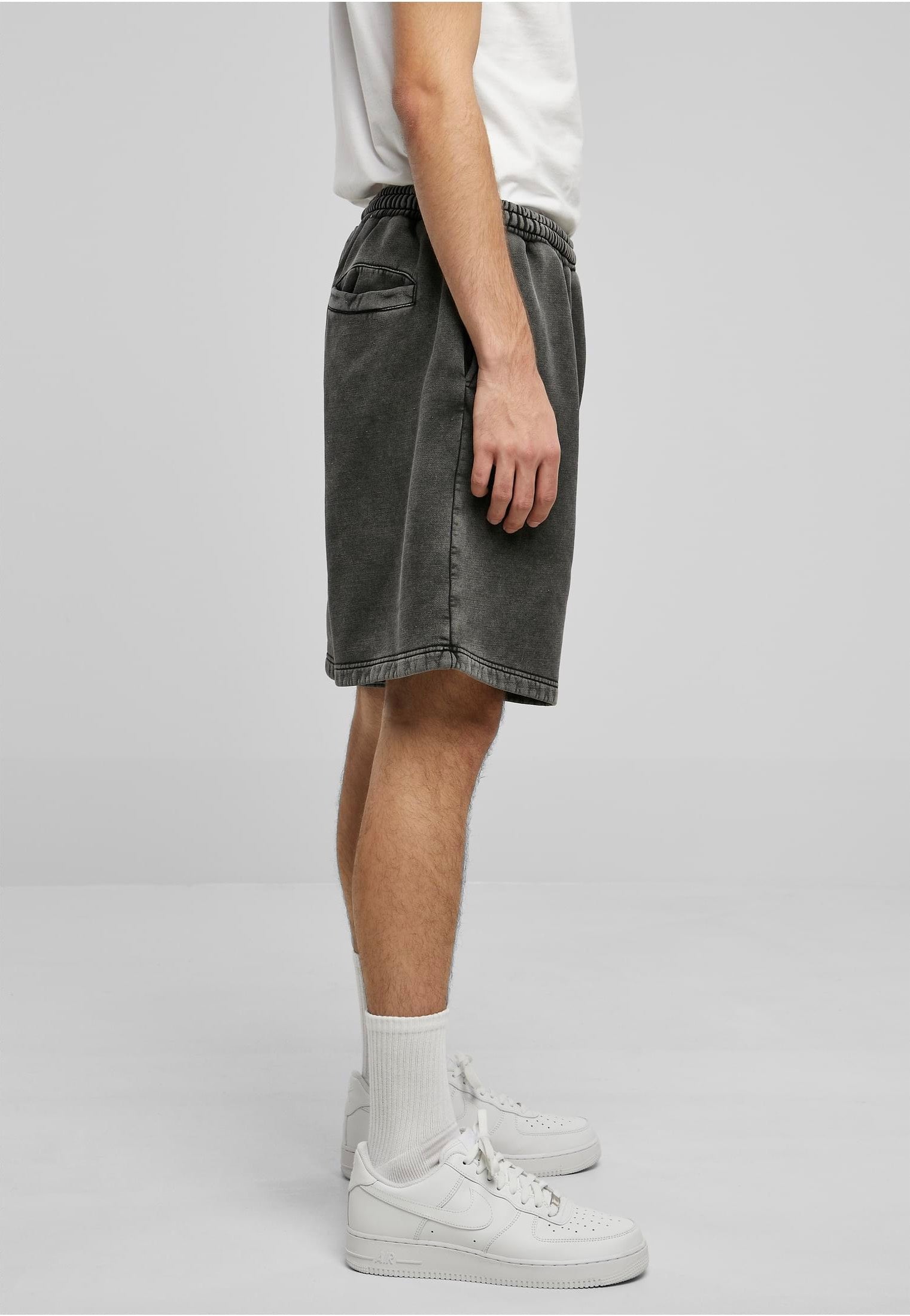 Urban Classics - Heavy Sand Washed Black - Shorts | Men-Image