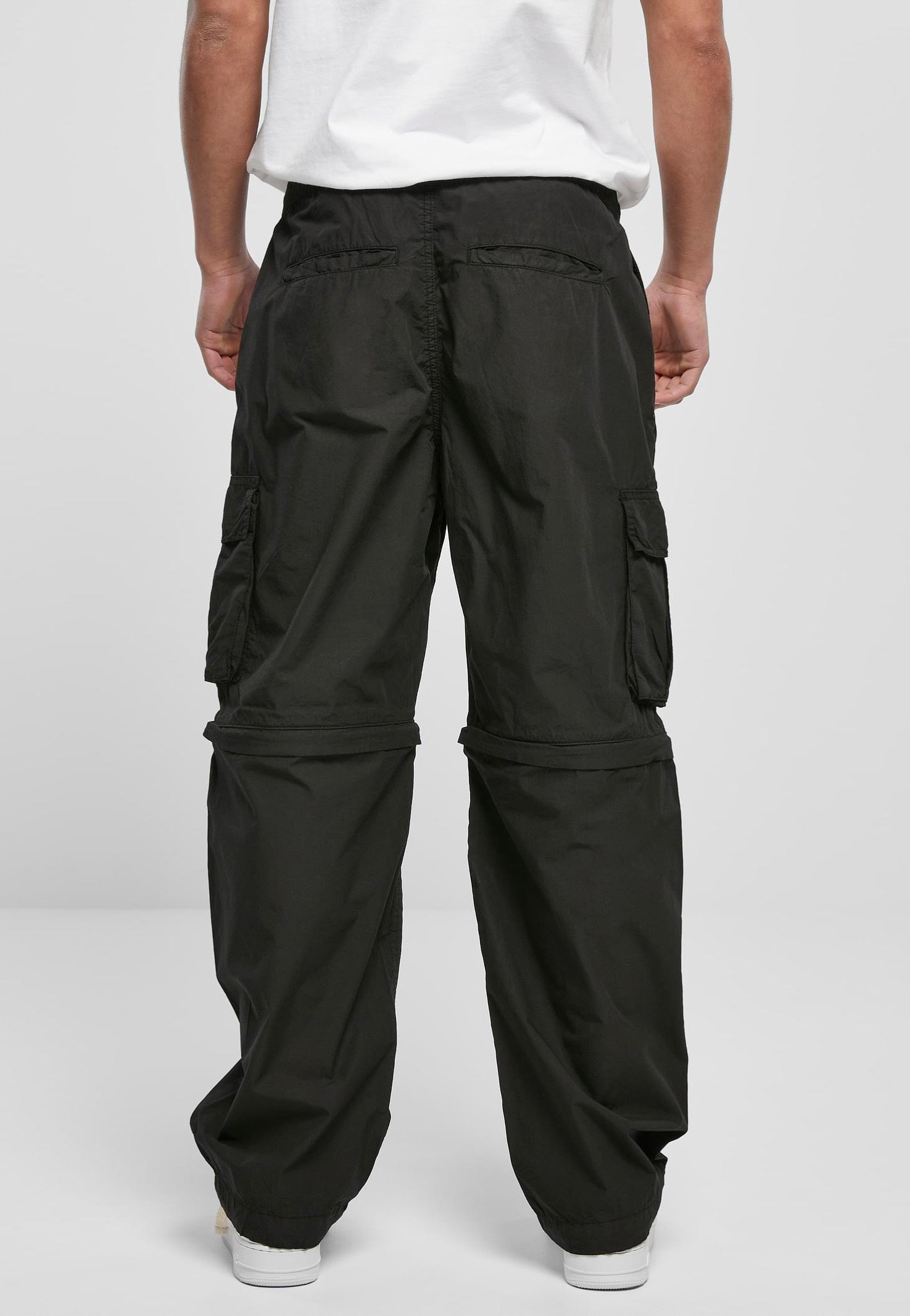 Urban Classics - Zip Away Black - Pants | Men-Image