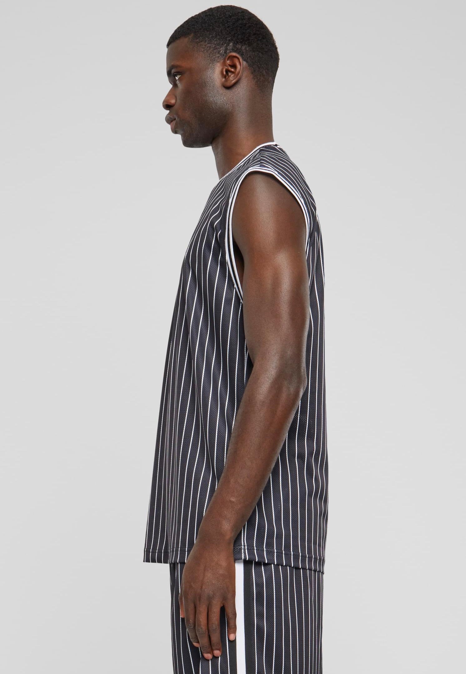 Urban Classics - Striped Mesh Black/White - Tank | Men-Image