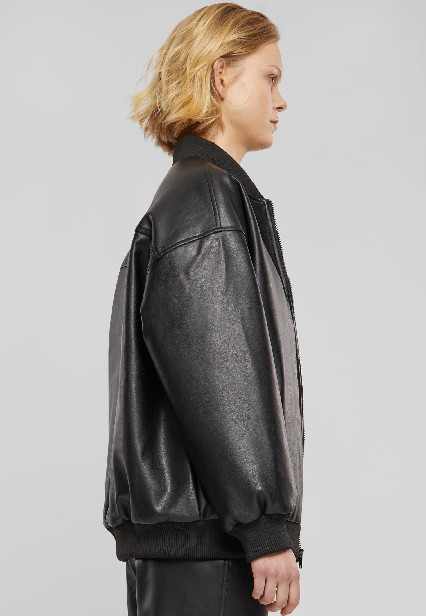 Urban Classics - Ladies Synthetic Leather Bomber Black - Leather Jacket | Women-Image