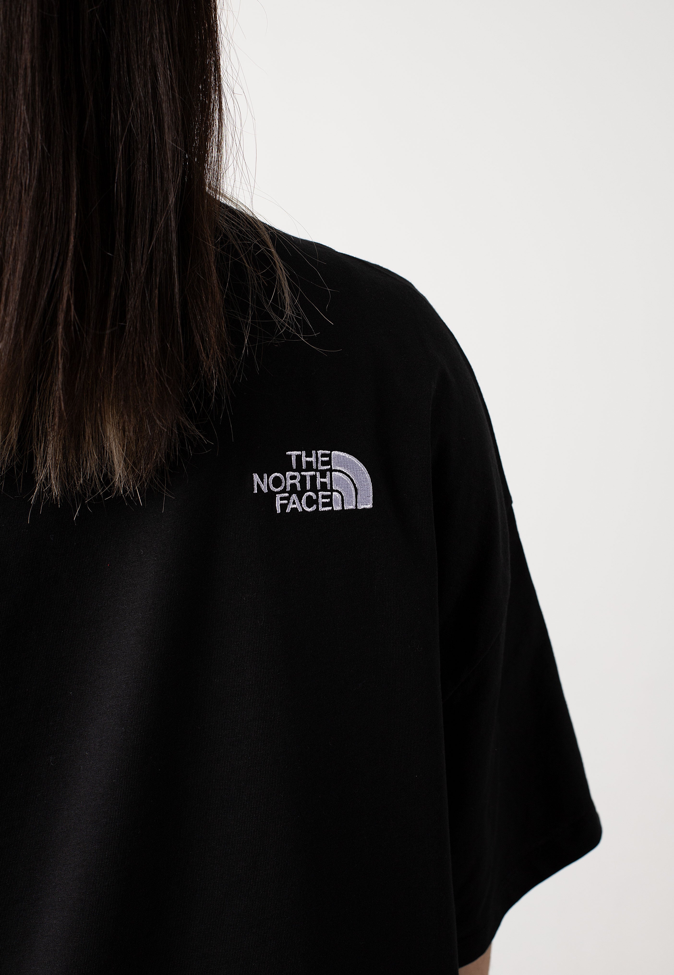 The North Face - Women´s Essential Tee Tnf Black - Dress | Women-Image