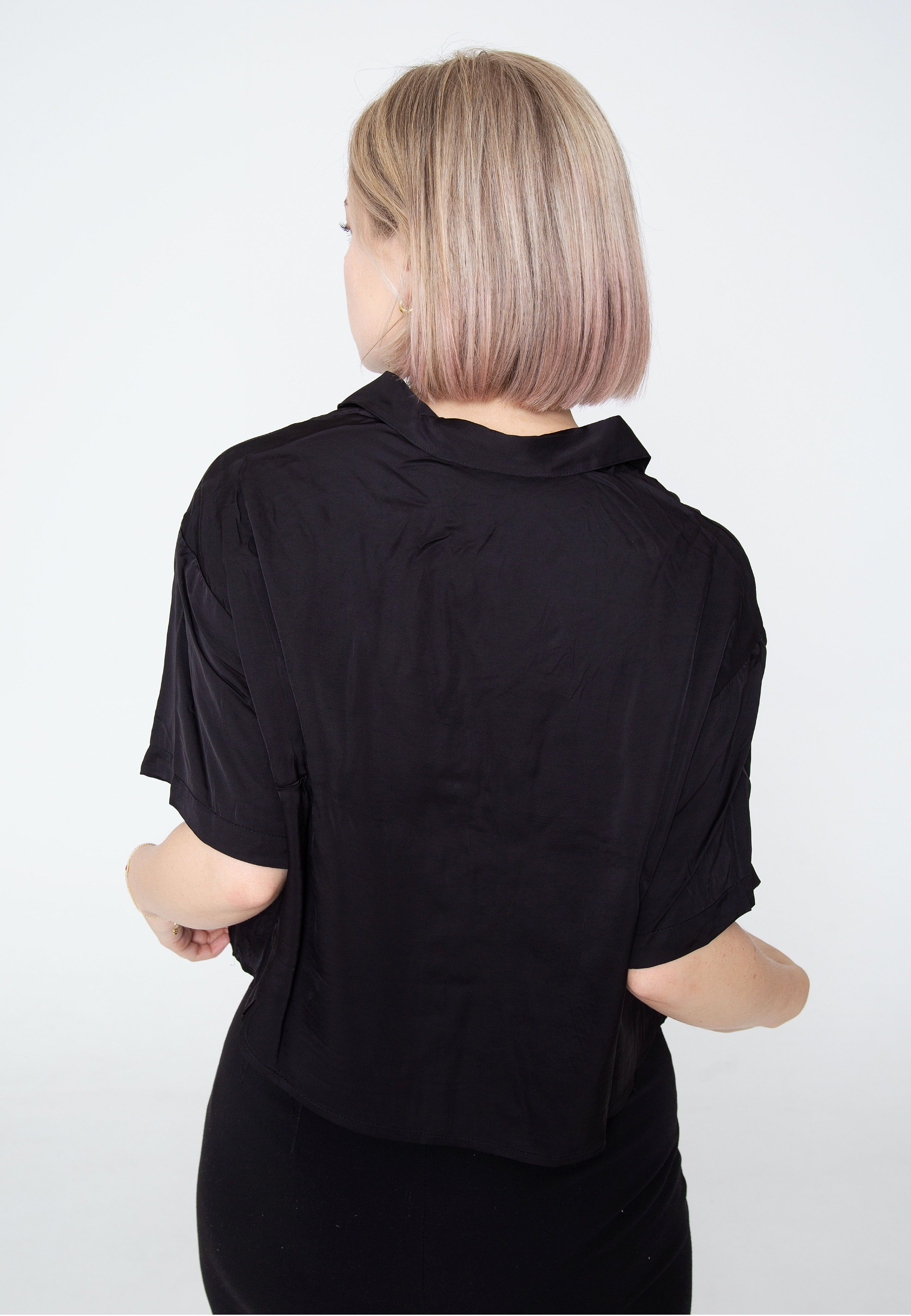 Urban Classics - Ladies Viscose Satin Resort Black - Shirt | Women-Image