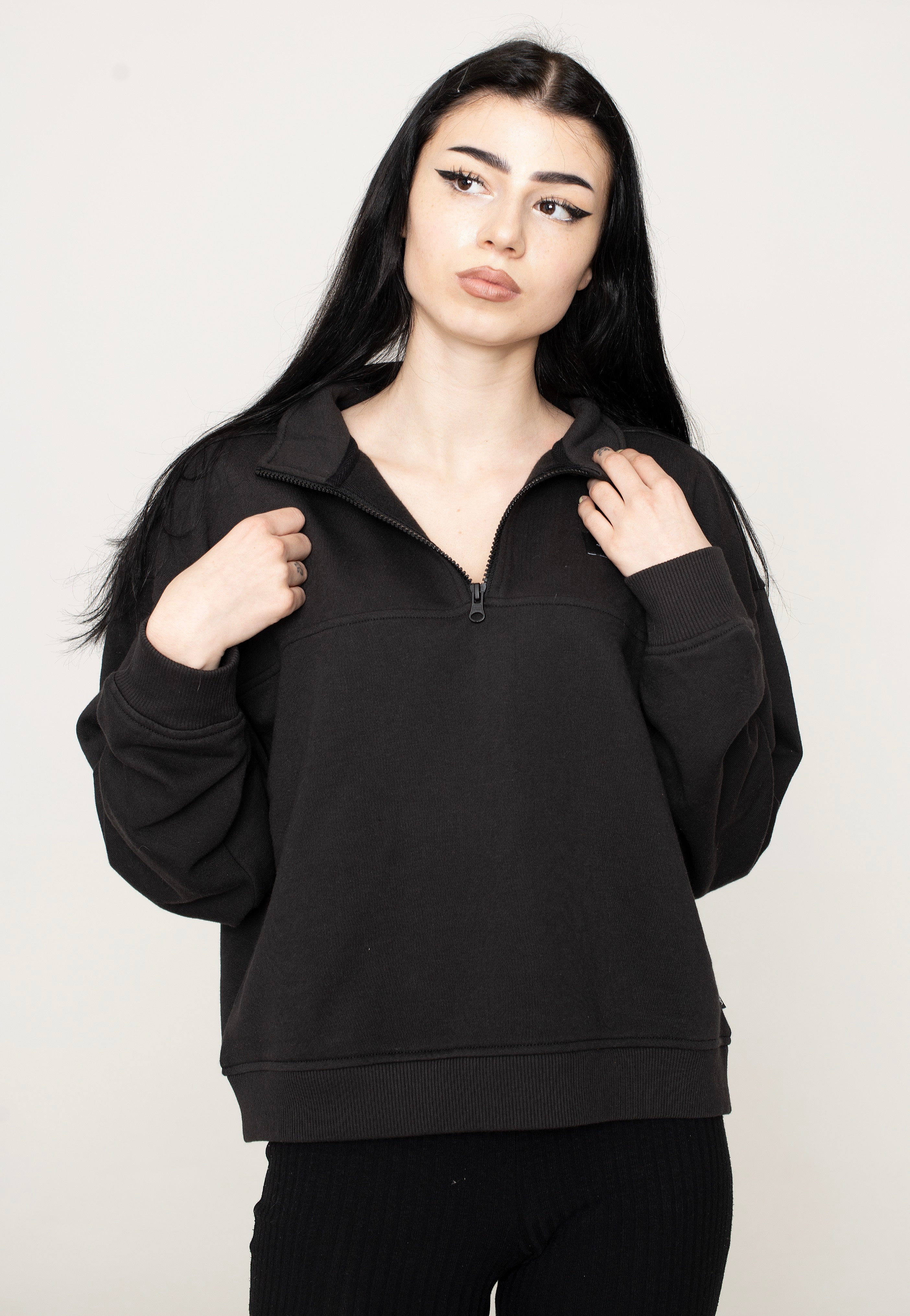 Vans - Leighton Mock Neck Fleece Black - Sweater | Women-Image