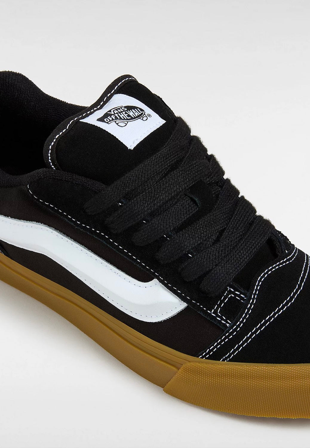 Vans - Knu Skool Black/Gum - Shoes | Men-Image