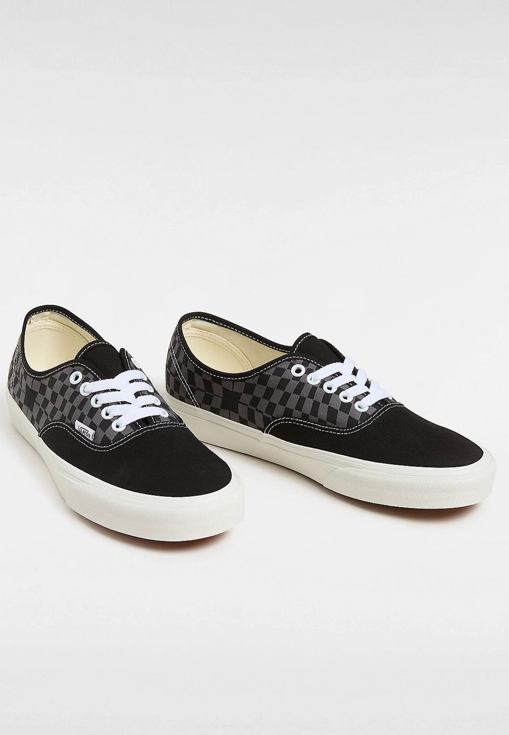 Vans - Authentic Warp Check Black - Shoes | Men-Image