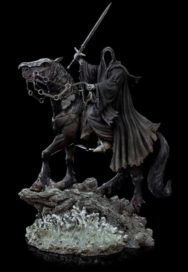 The Lord Of The Rings - Nazgul On Horse Deluxe Art Scale 1:10 - Statue
