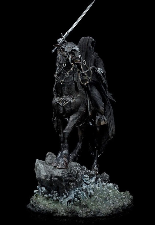 The Lord Of The Rings - Nazgul On Horse Deluxe Art Scale 1:10 - Statue