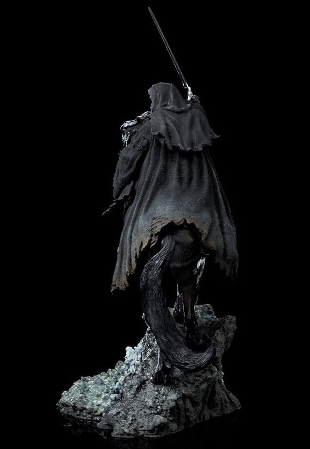 The Lord Of The Rings - Nazgul On Horse Deluxe Art Scale 1:10 - Statue