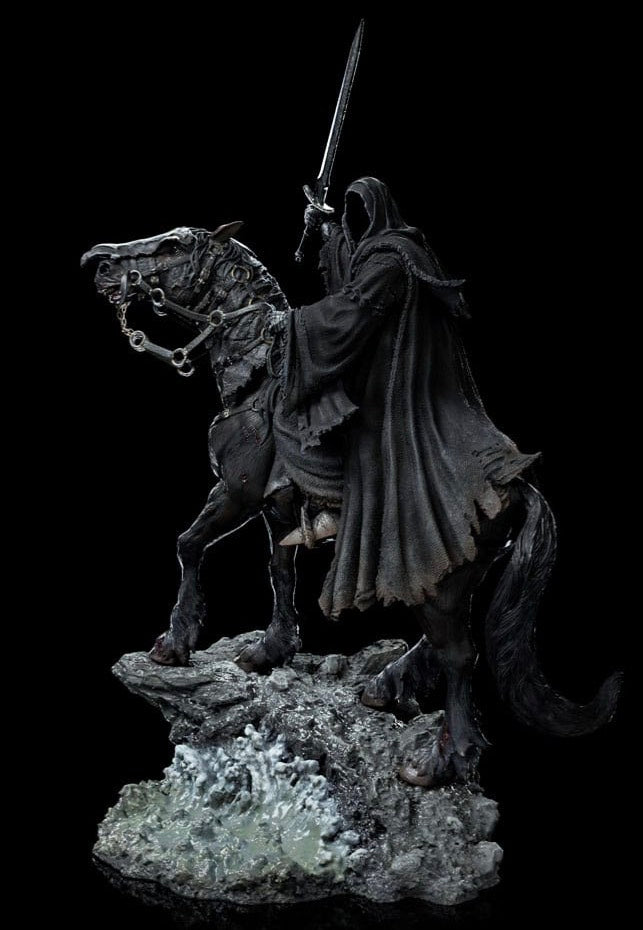 The Lord Of The Rings - Nazgul On Horse Deluxe Art Scale 1:10 - Statue