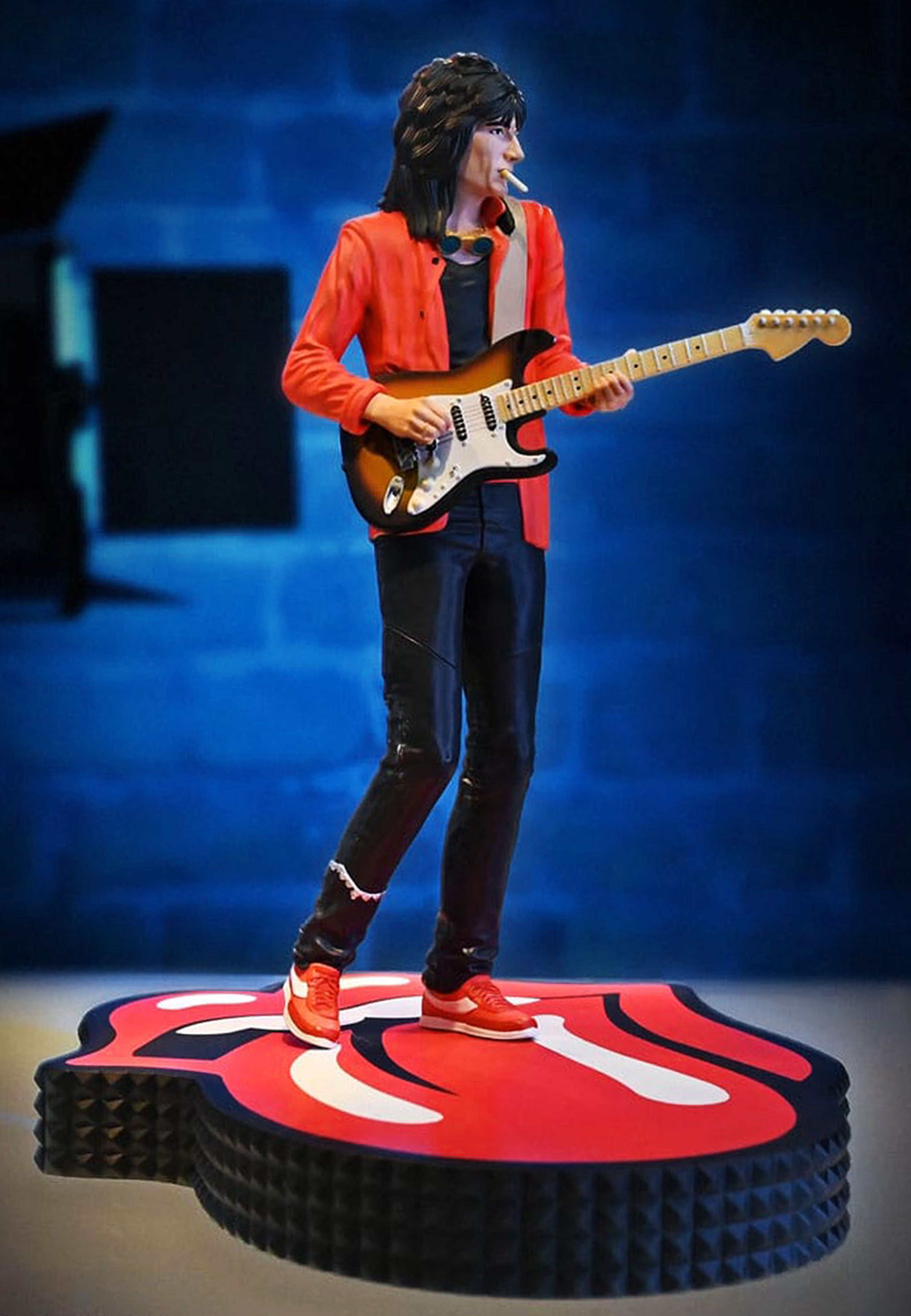 The Rolling Stones - Ronnie Wood (Tattoo You Tour 1981) Rock Iconz - Statue | Neutral-Image